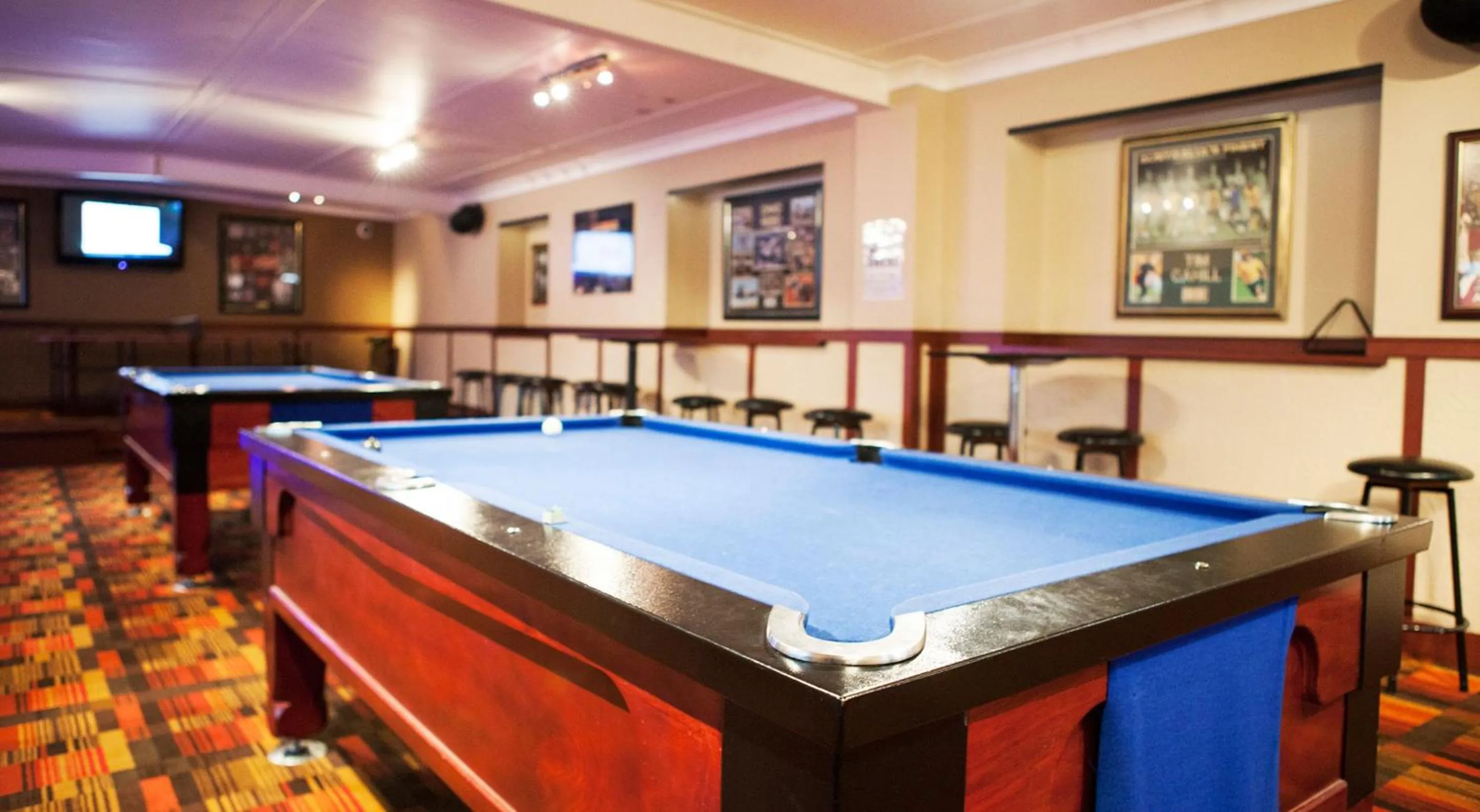 Billiard in Nightcap At Balaclava Hotel