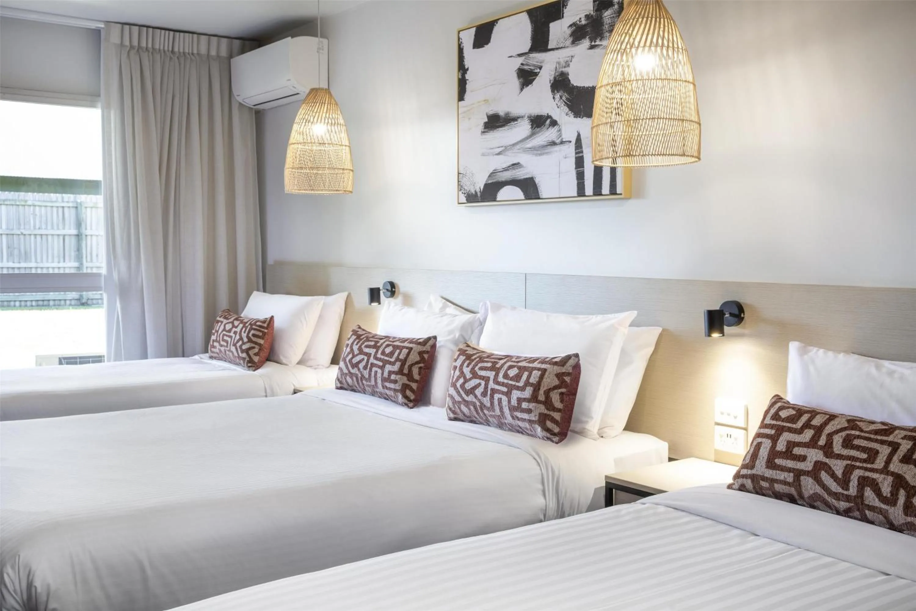 Bedroom, Bed in Nightcap at Dalrymple Hotel