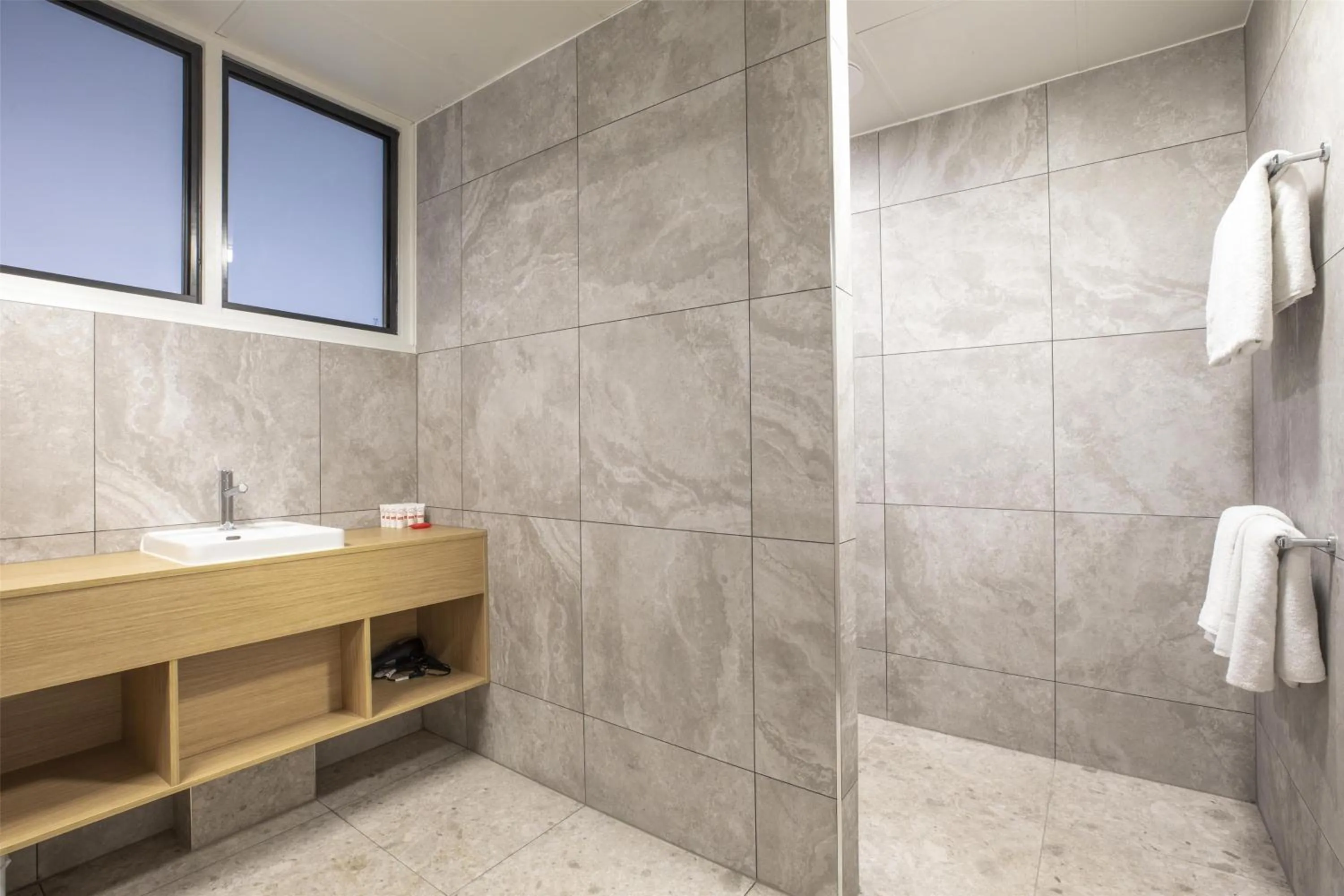 Bathroom in Nightcap at Dalrymple Hotel