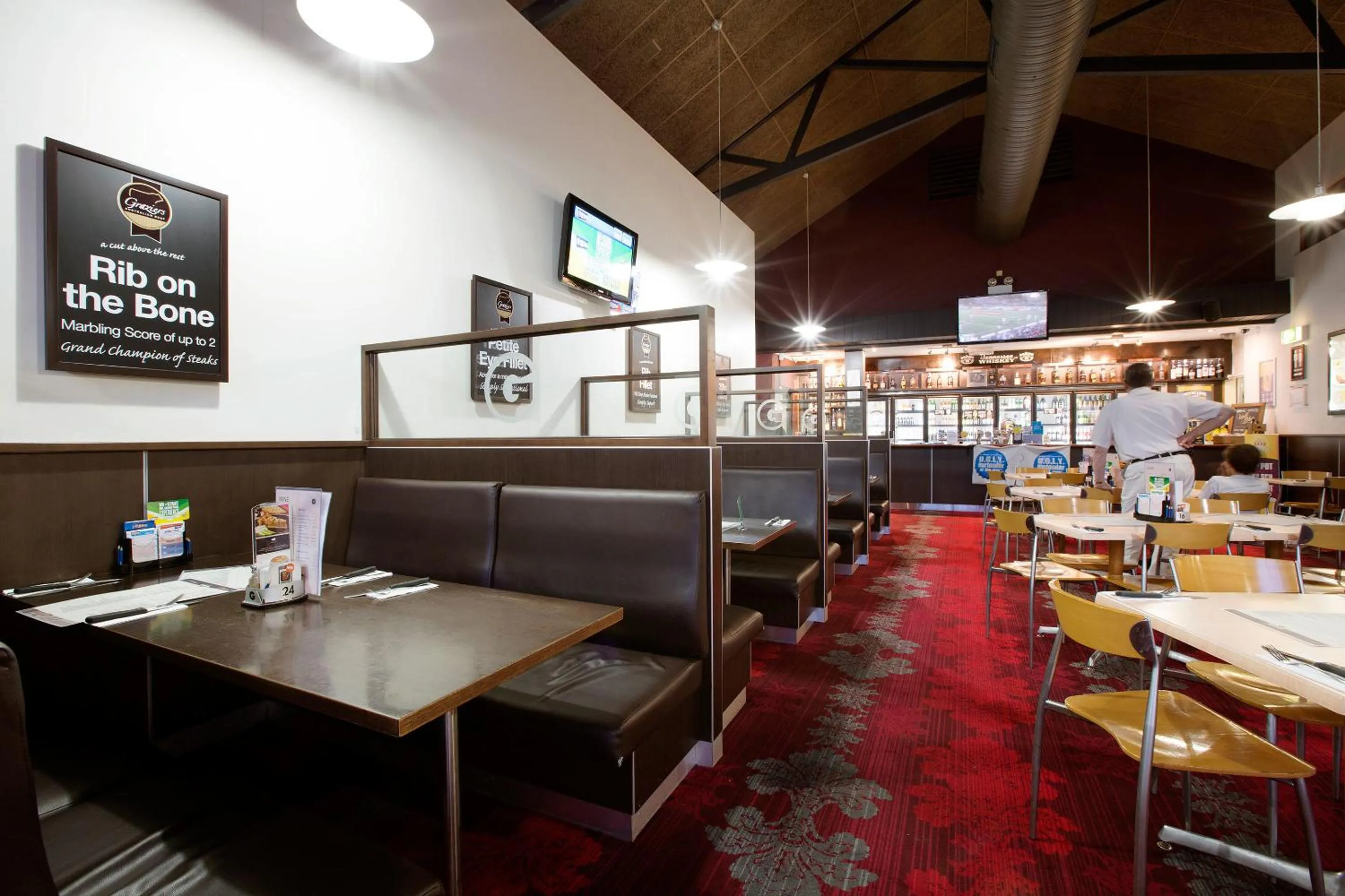 Restaurant/places to eat in Glenmore Tavern