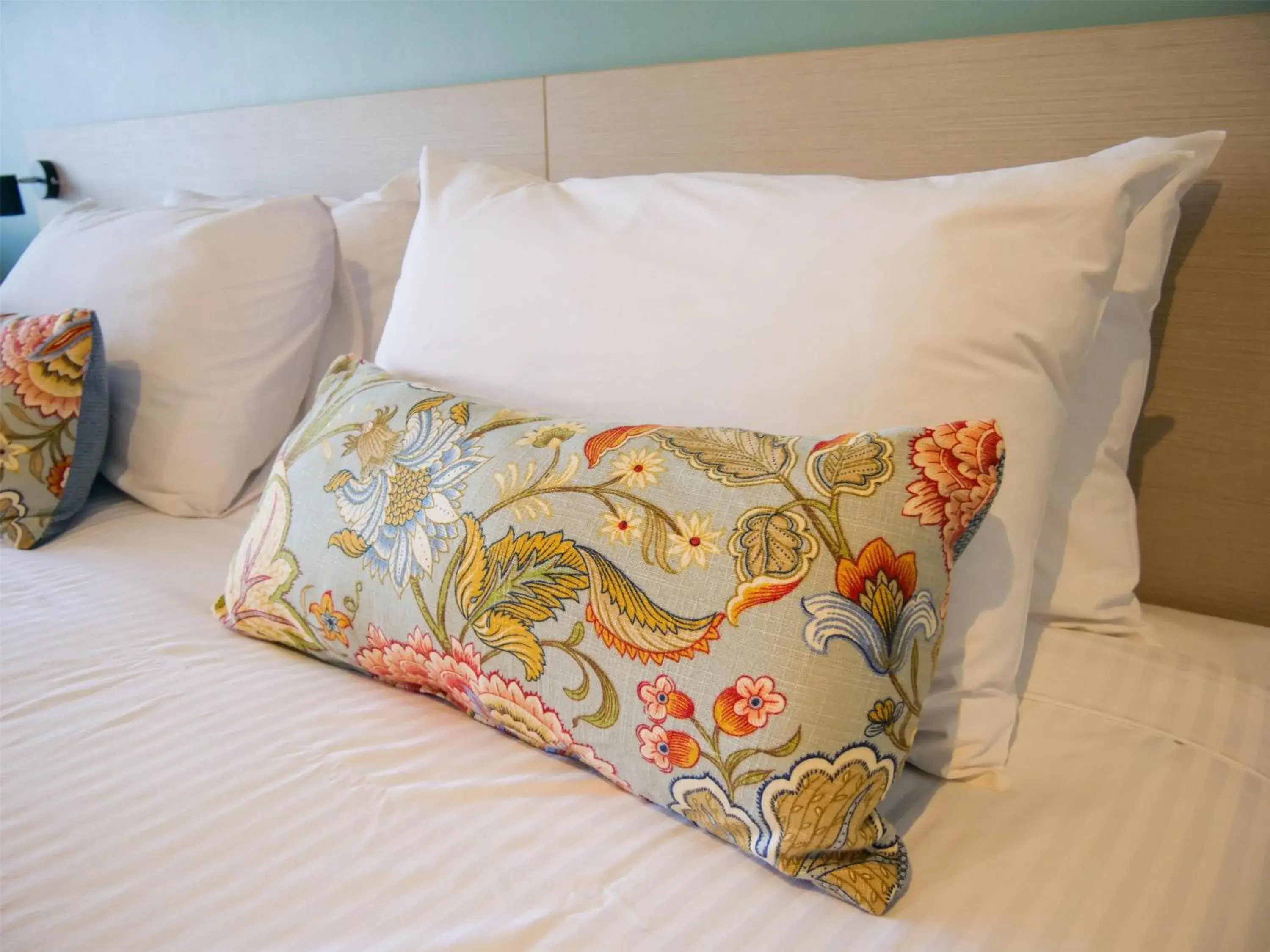 Bedroom, Bed in Nightcap at Hinterland Hotel Nerang Bedroom, Bed in Nightcap at Hinterland Hotel Nerang