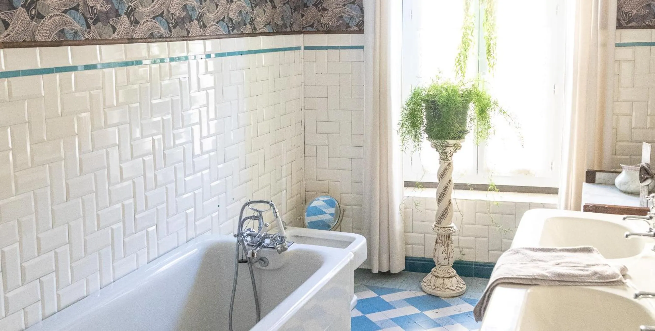 Bathroom in La Bastide de Canaules