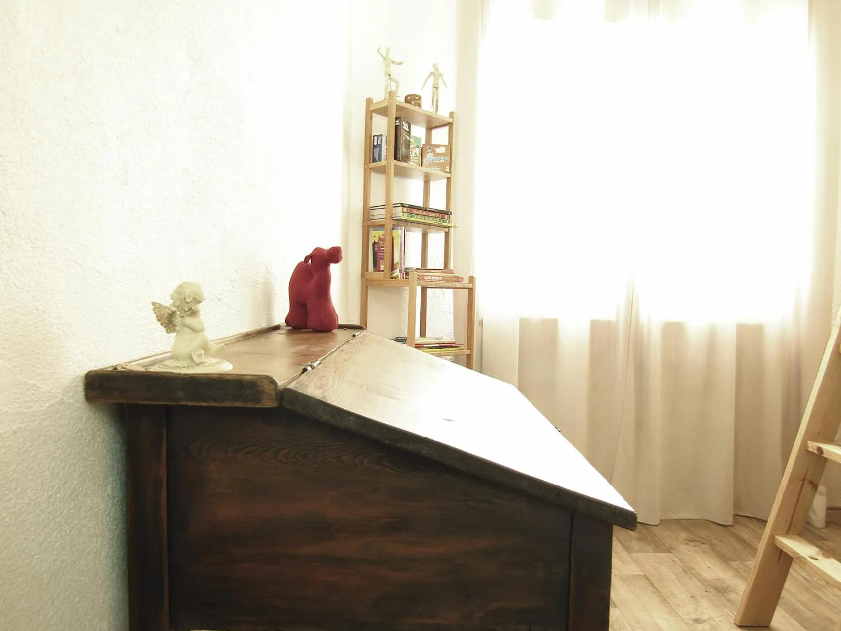 Bedroom in La Bastide de Canaules