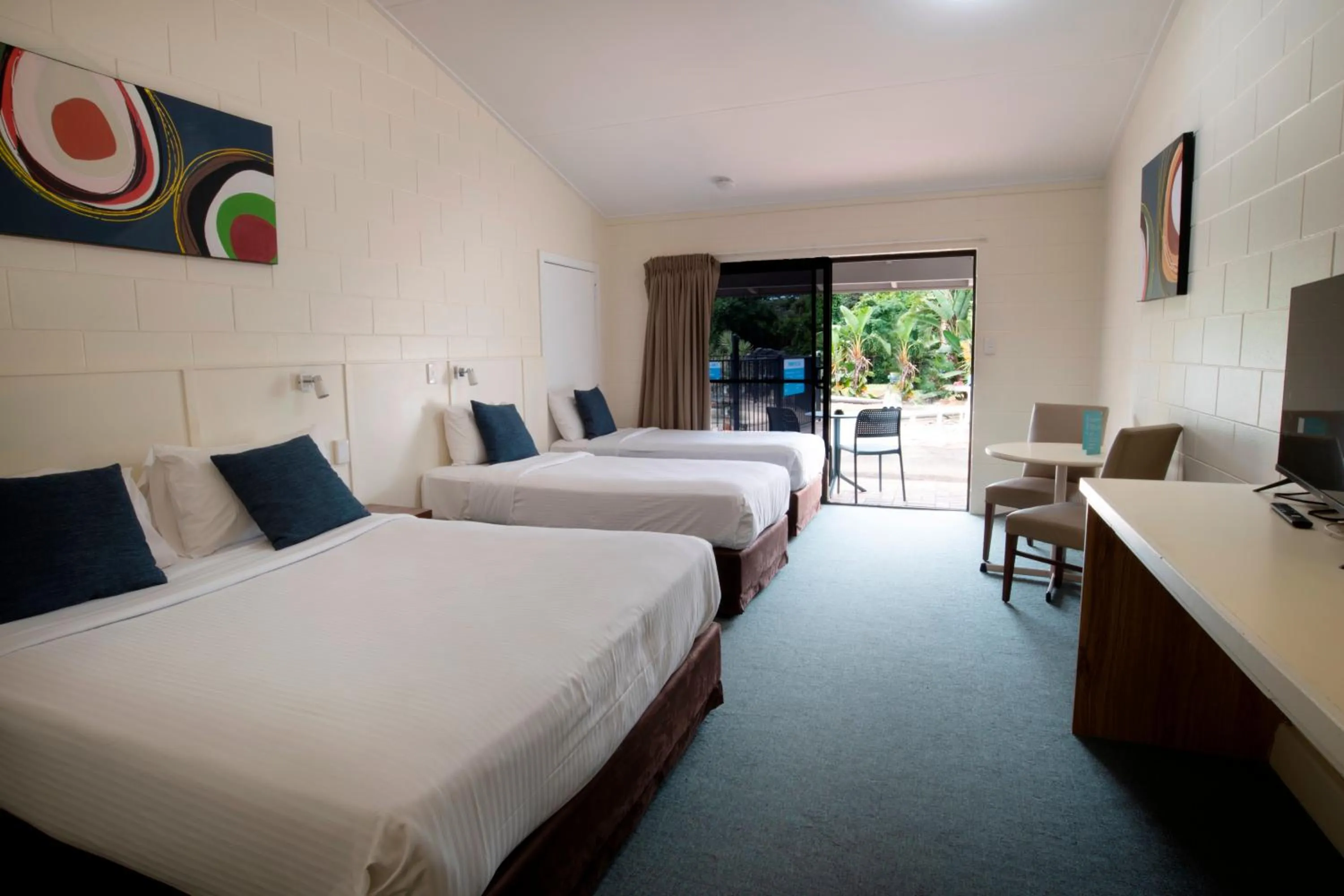 Family Room in Mission Beach Resort