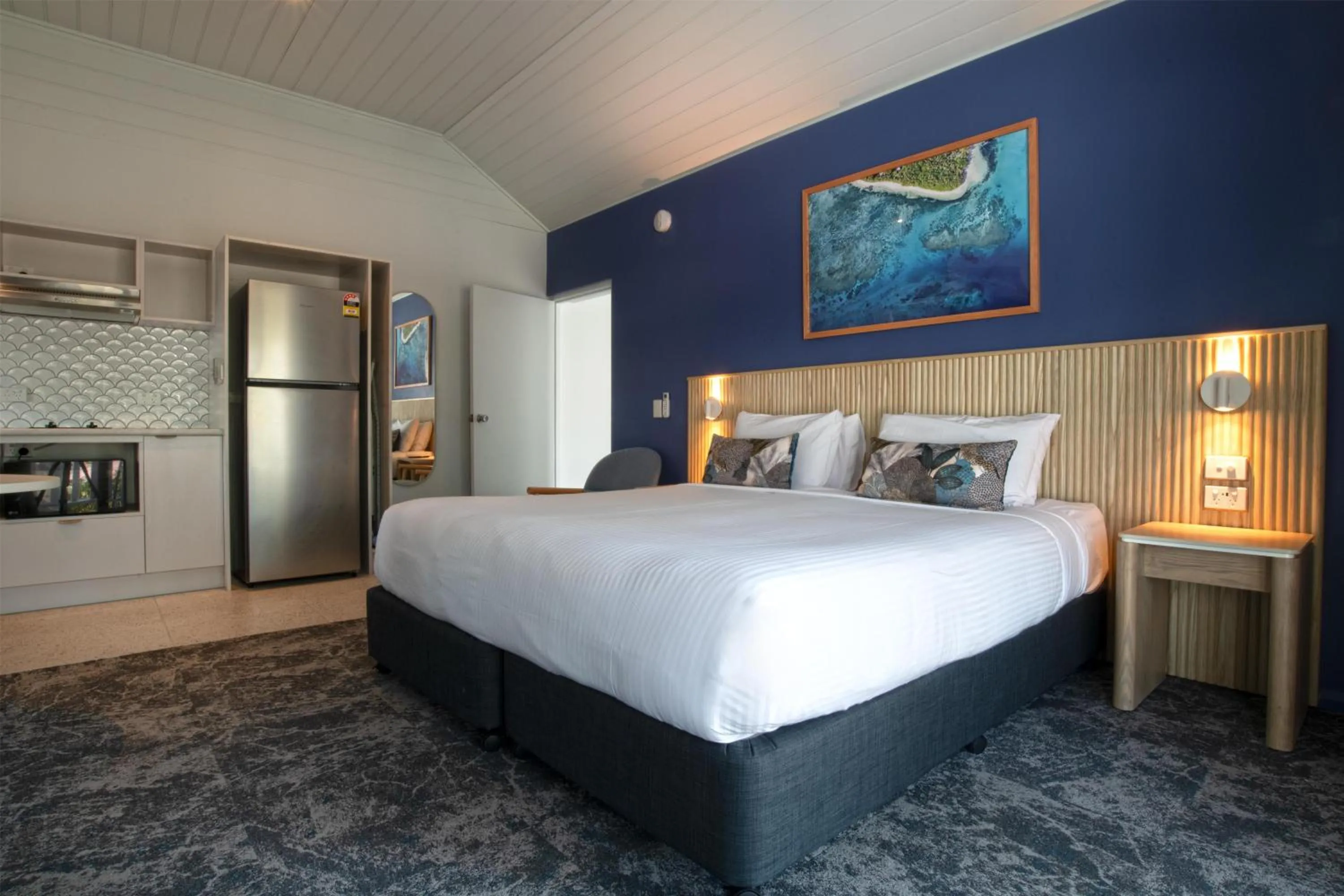 Bedroom, Bed in Nightelier Mission Beach