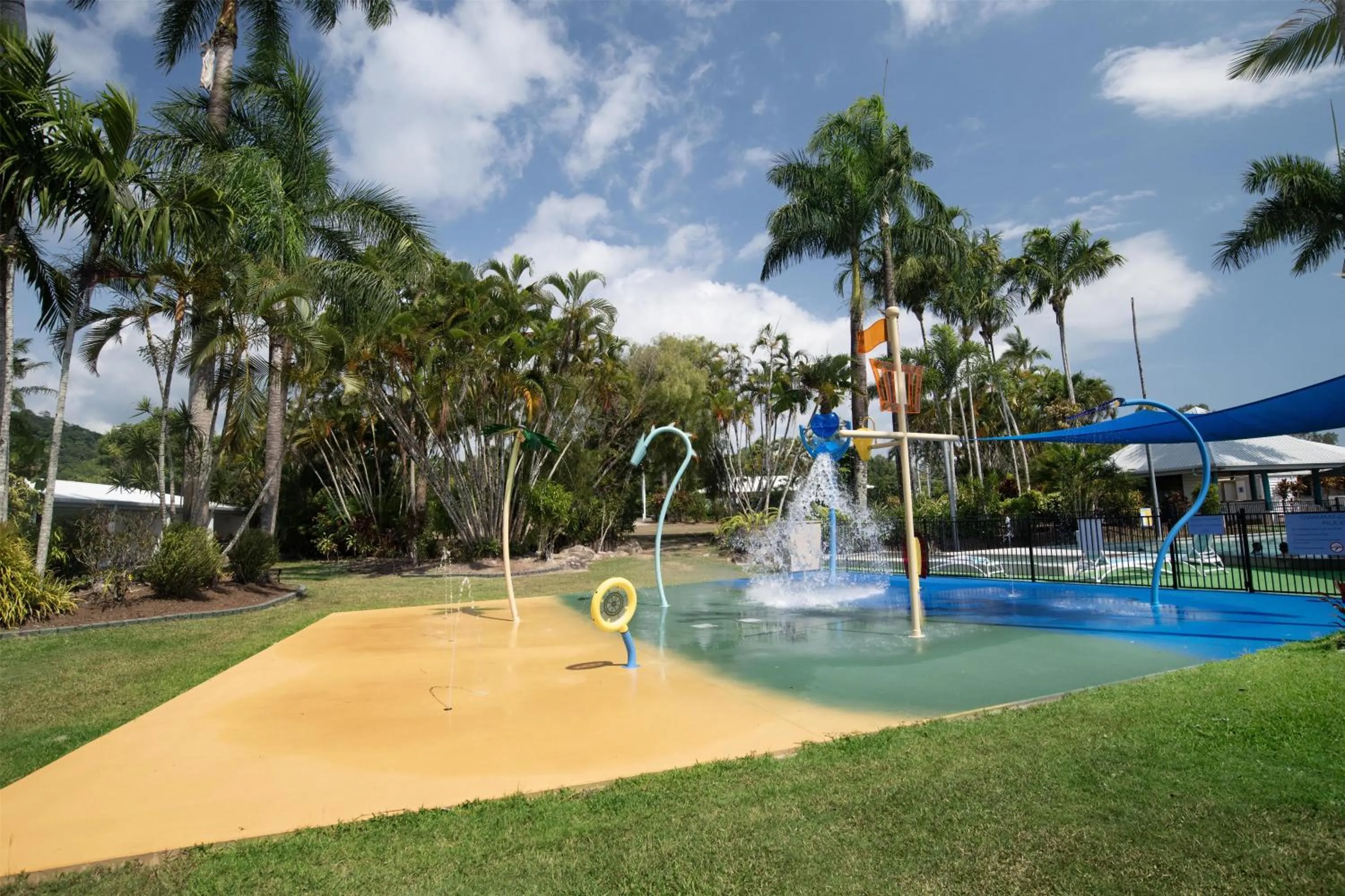 Pool view in Nightelier Mission Beach