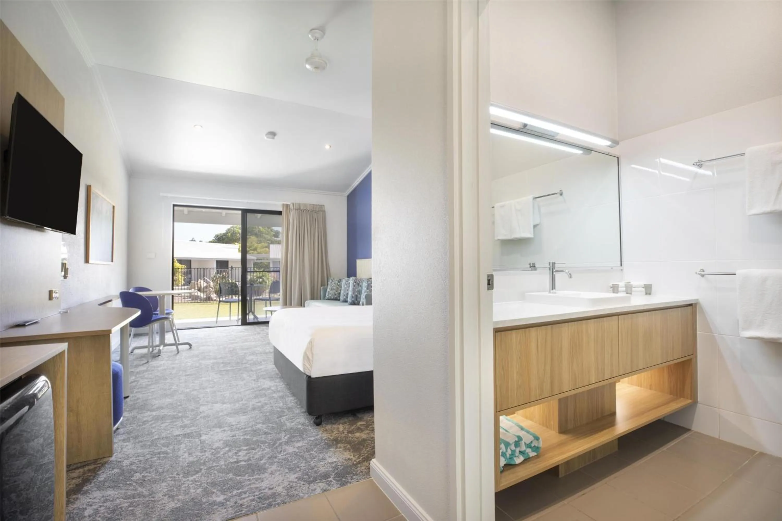 Bedroom in Nightelier Mission Beach