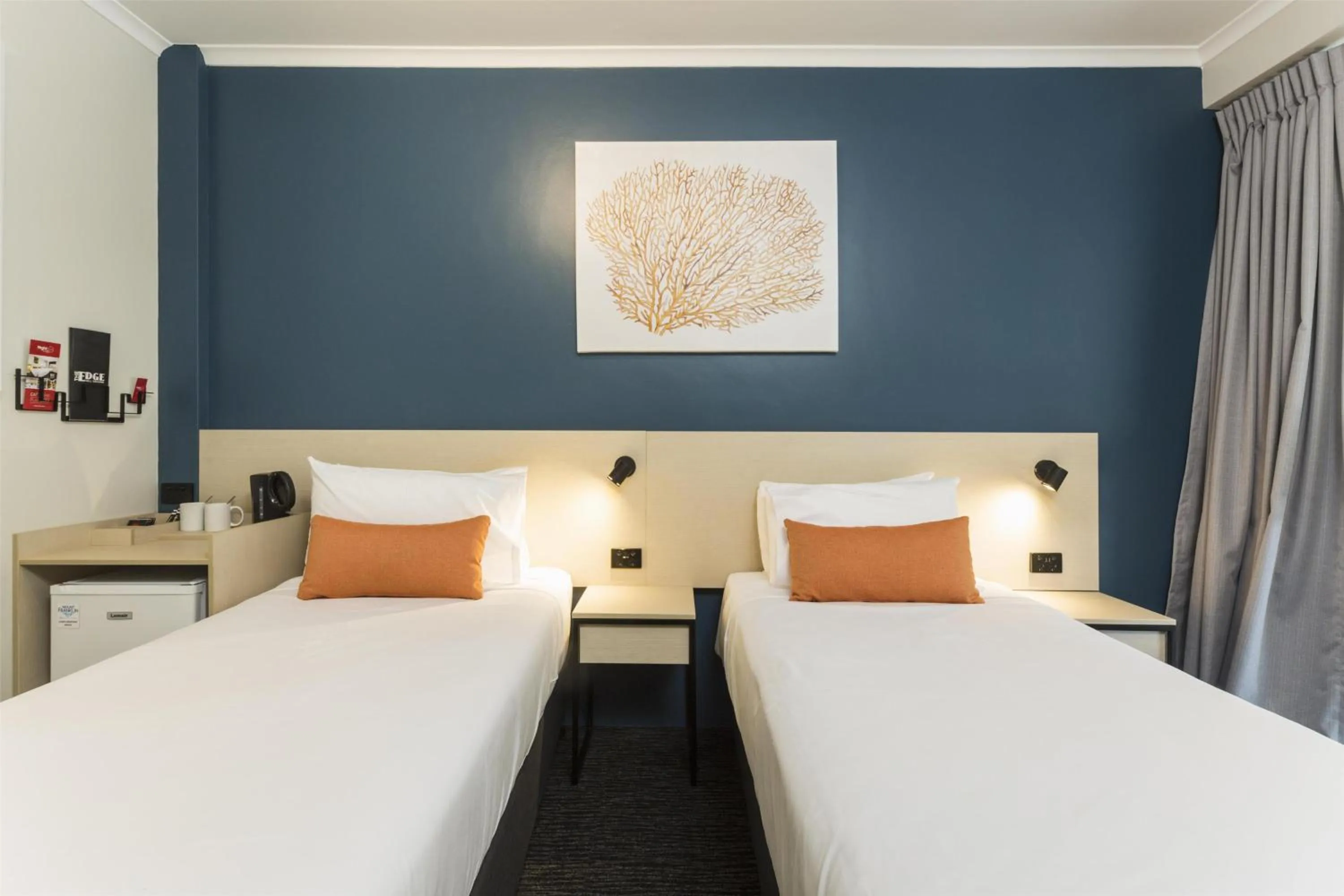 Bedroom, Bed in Nightcap at Edge Hill Tavern