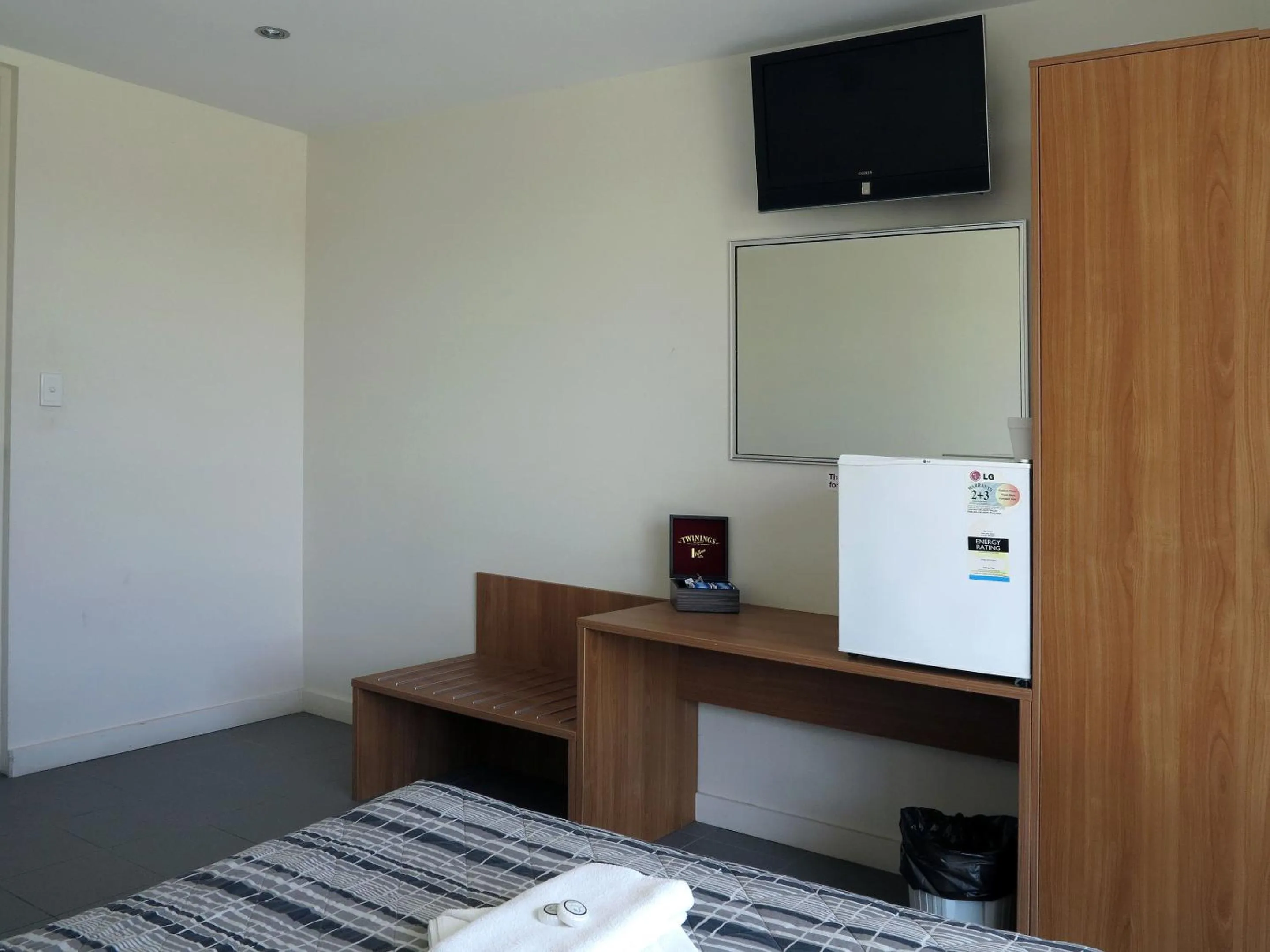 Coffee/tea facilities in Upper Ross Hotel