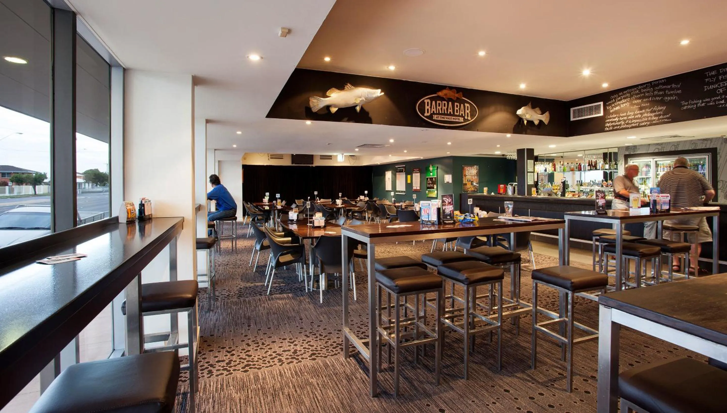 Lounge or bar in Vale Hotel