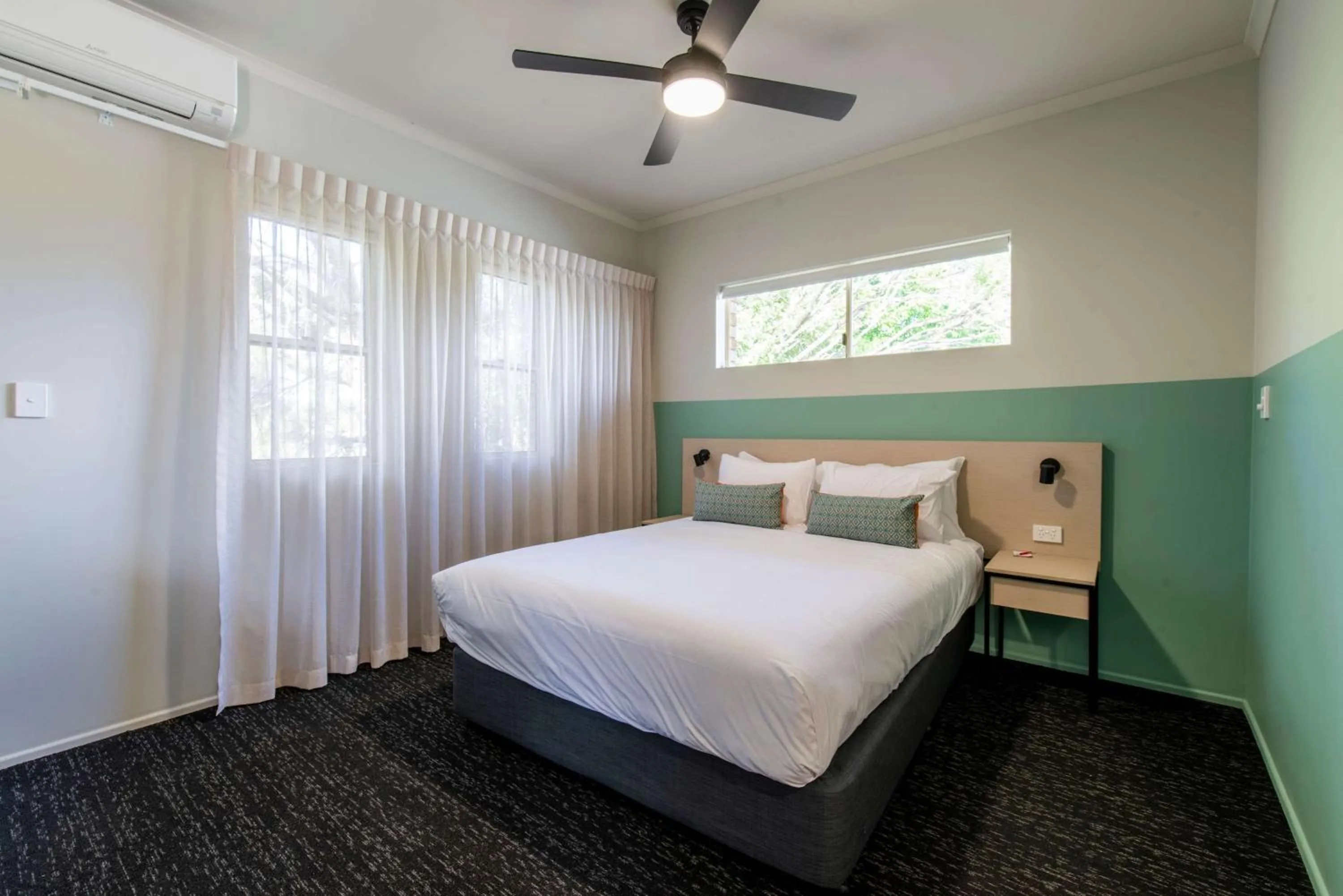 Bedroom, Bed in Nightcap at Northern Grounds