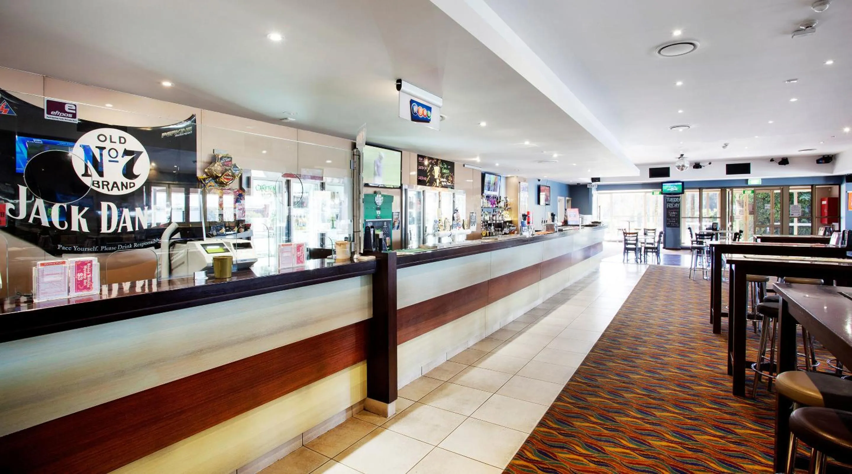 Lounge or bar in Nightcap at Northern Grounds