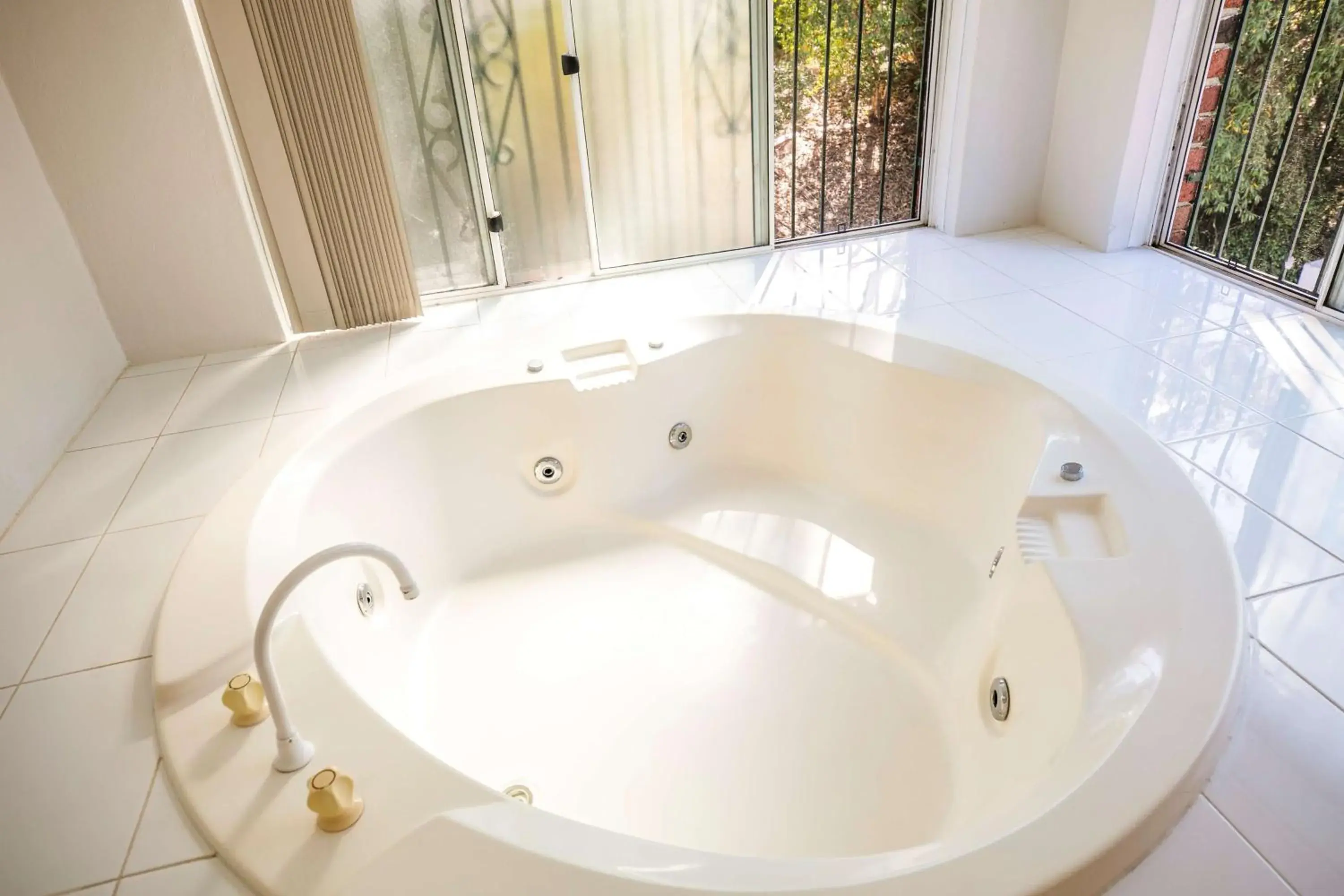 Spa and wellness centre/facilities in Nightcap at Blue Cattle Dog Hotel Spa and wellness centre/facilities in Nightcap at Blue Cattle Dog Hotel