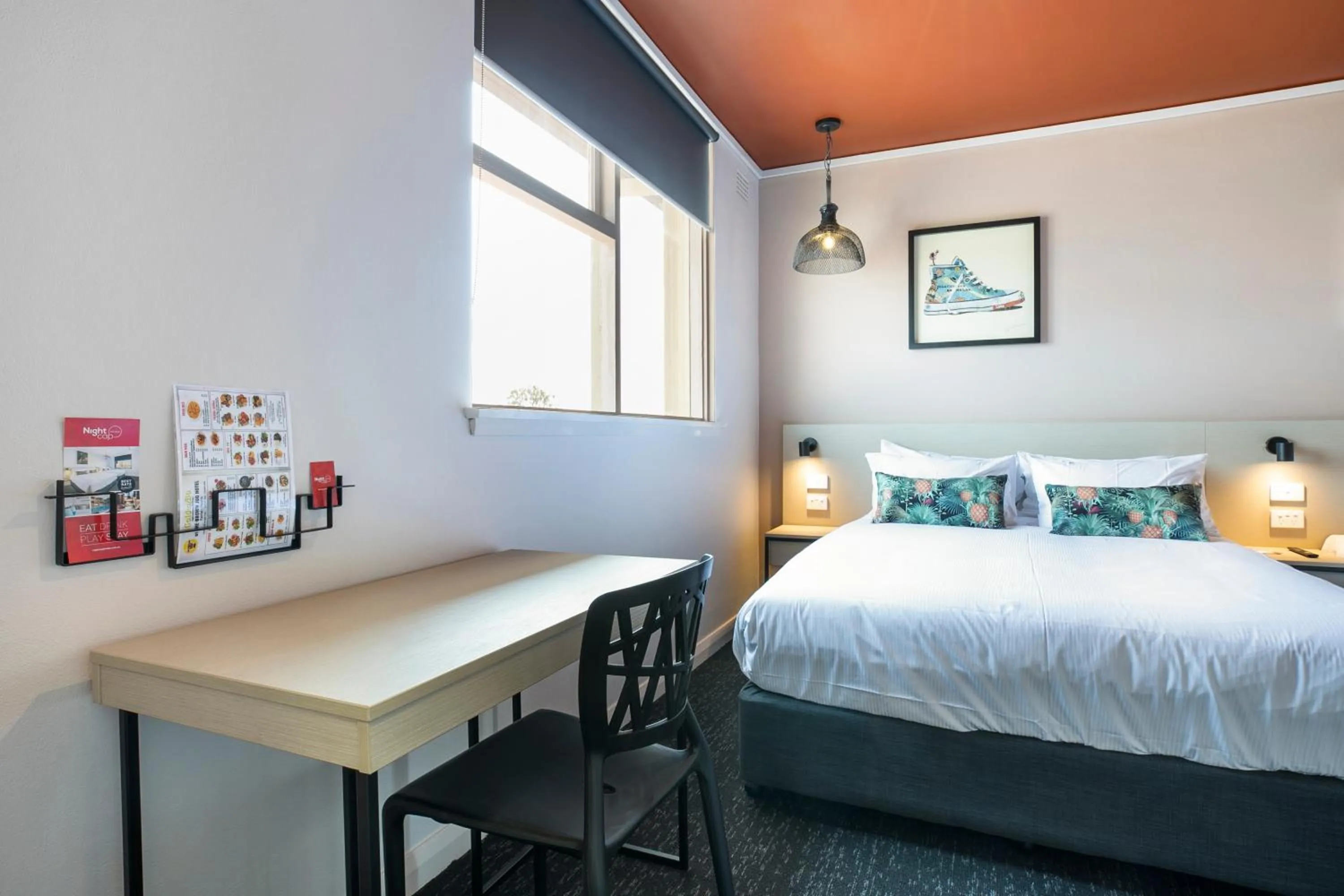 Photo of the whole room, Bed in Nightcap at Fairfield