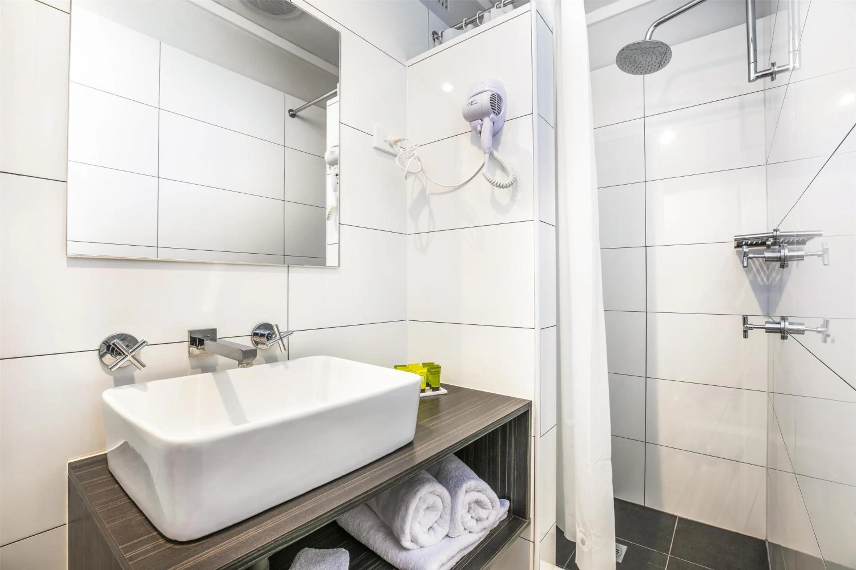 Bathroom in Nightcap at Jamison Hotel