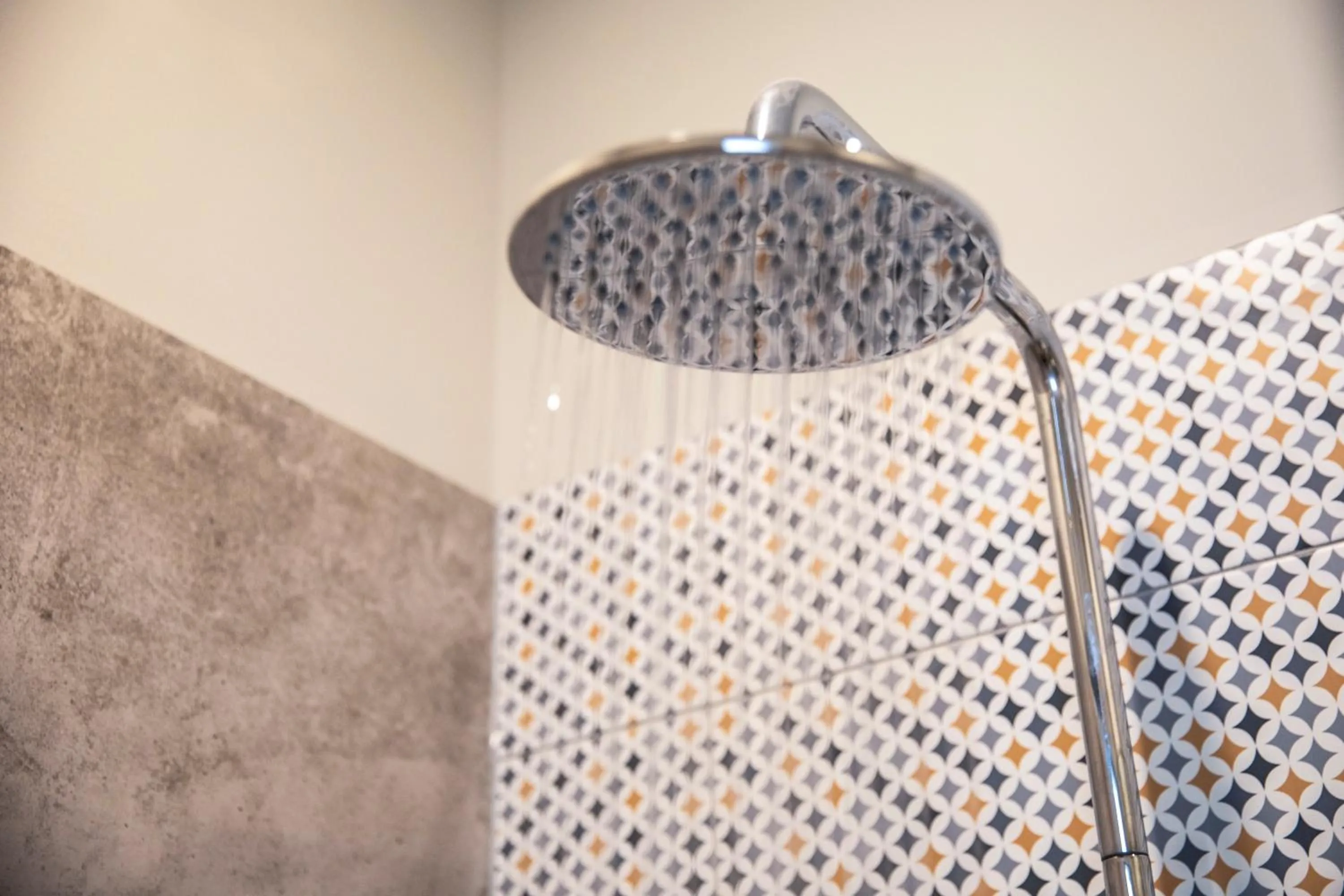 Shower in Nightcap at Federal Hotel Mt Gambier