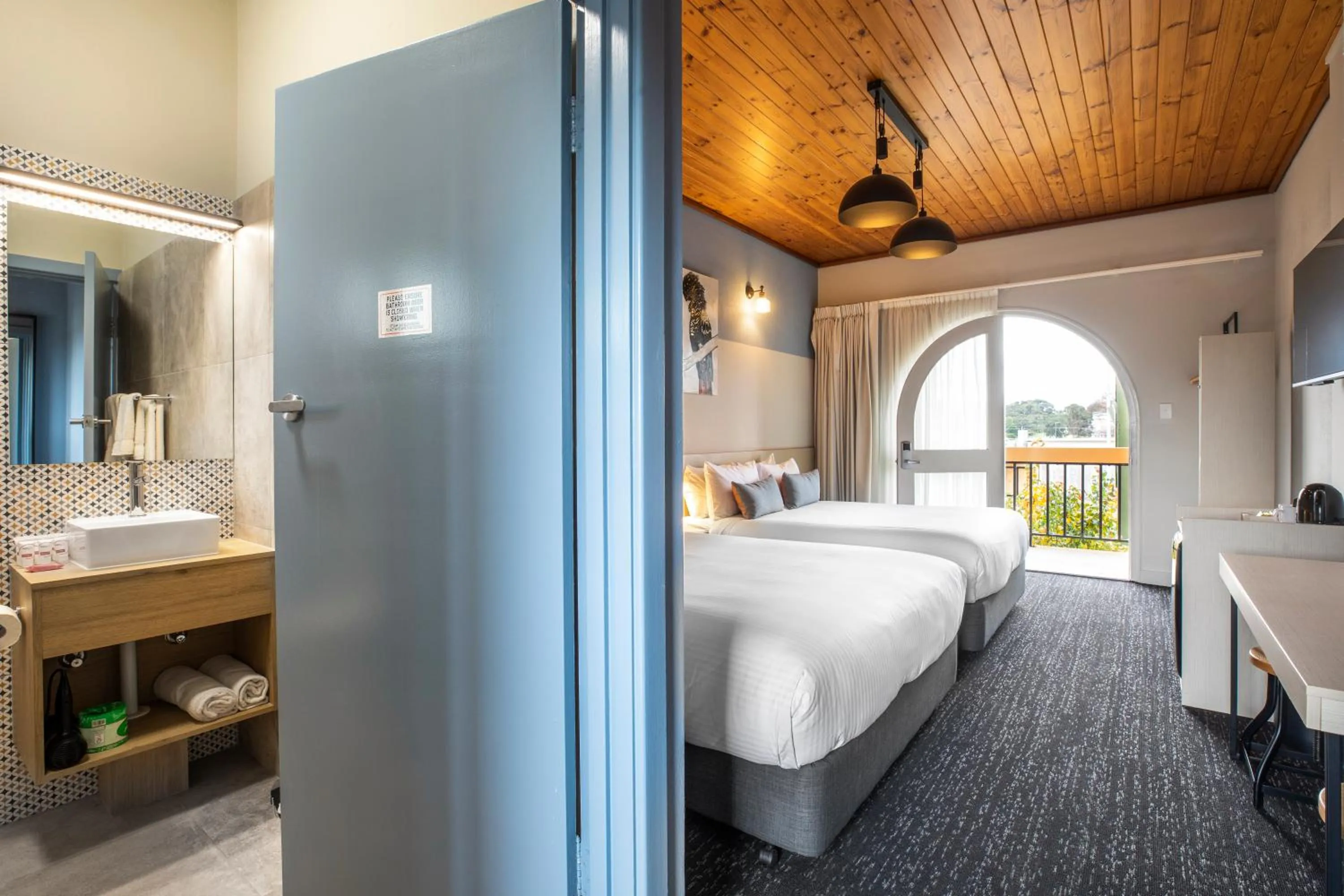 Photo of the whole room, Bed in Nightcap at Federal Hotel Mt Gambier