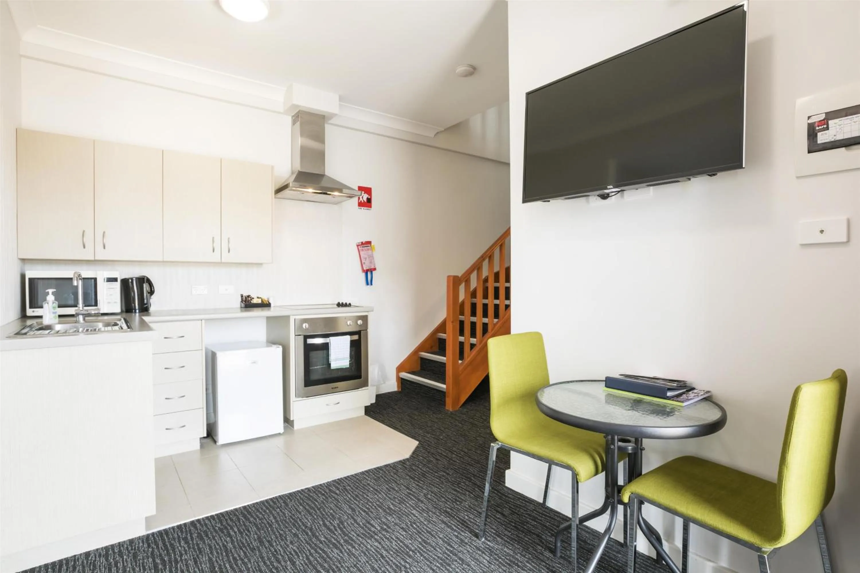 Kitchen or kitchenette in Nightcap at the Ship Inn