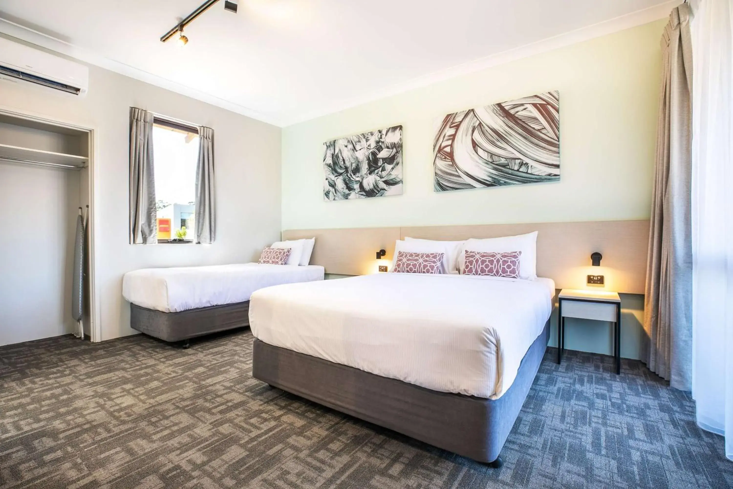 Bedroom, Bed in Nightcap at Wanneroo Tavern Bedroom, Bed in Nightcap at Wanneroo Tavern