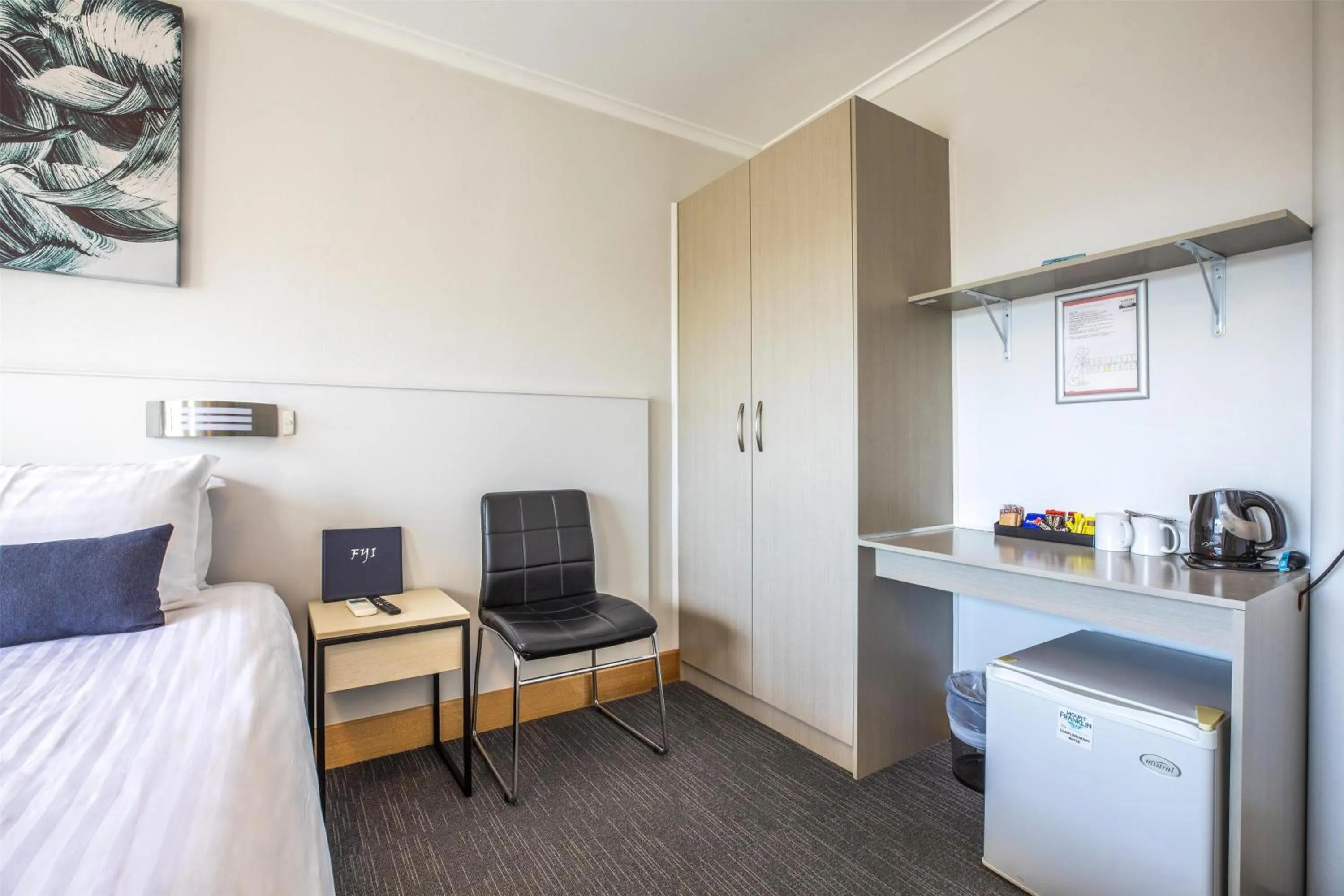 Bedroom, Bed in Nightcap at Carlyle Hotel