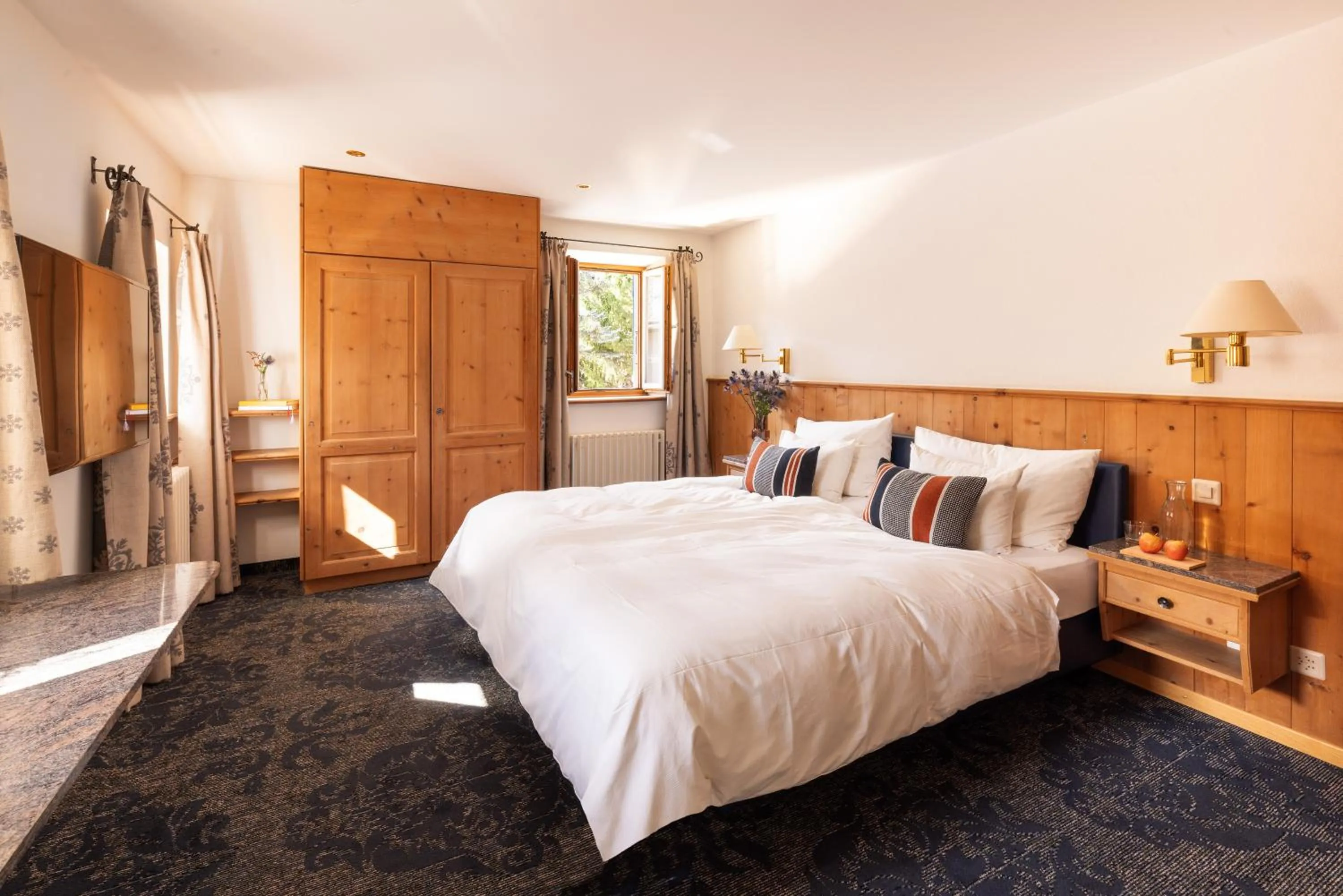 Bed in Hotel Chesa Rosatsch - Home of Food