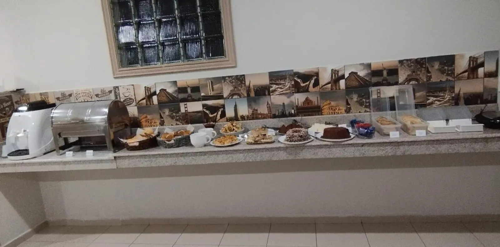 Breakfast in Hotel JB