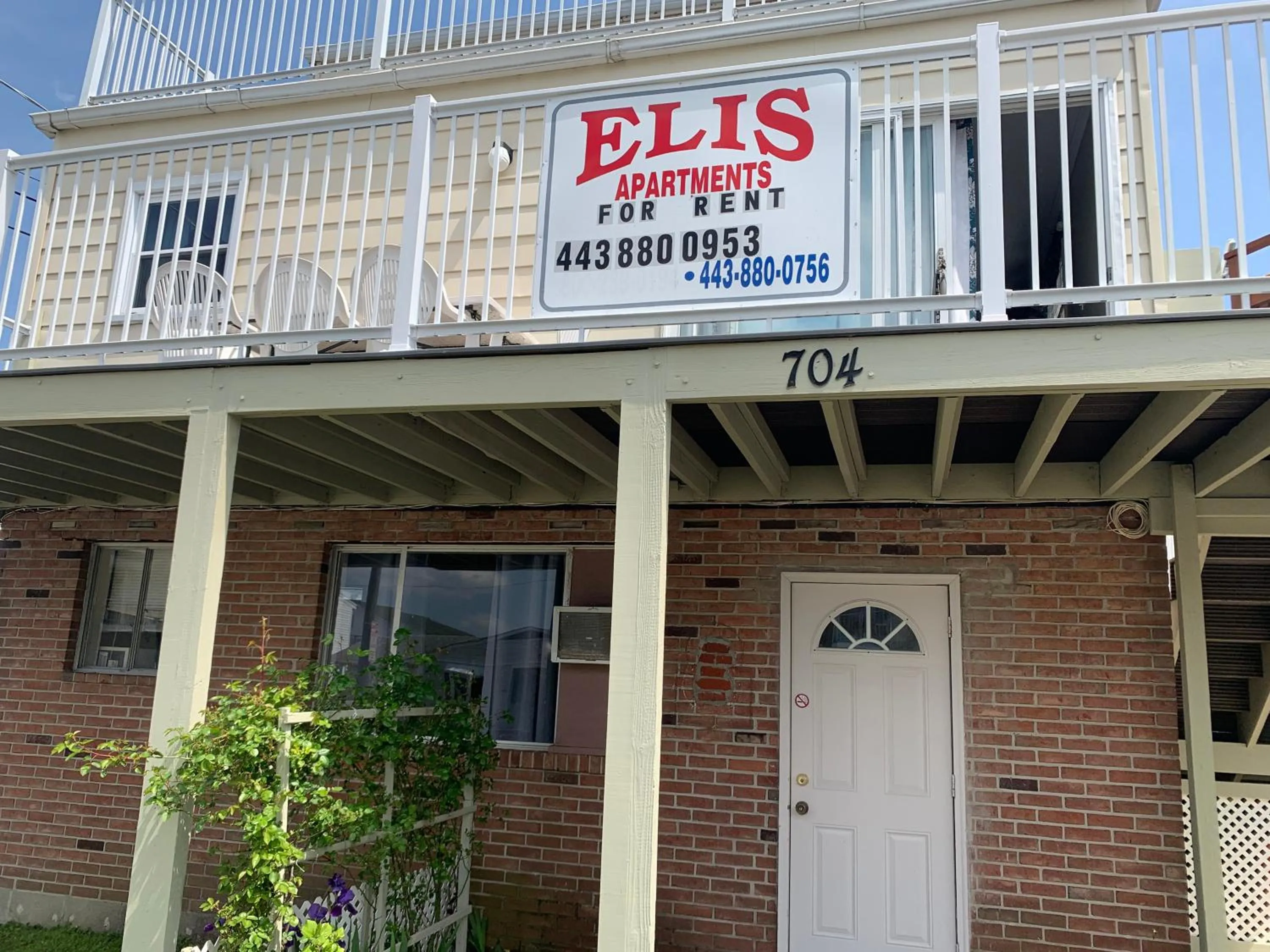 Property building in ELIS APARTMENT