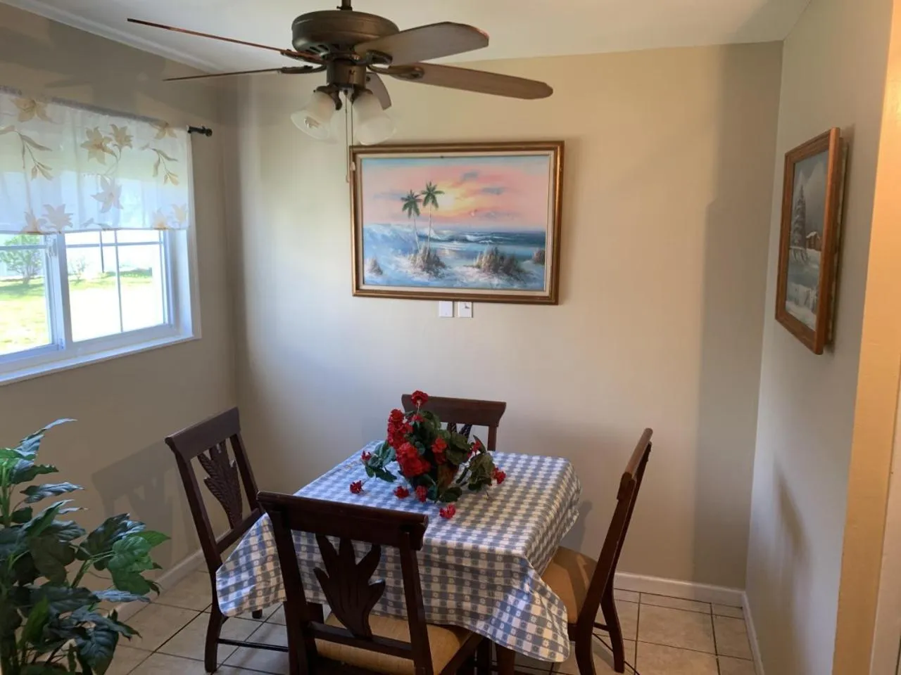 Dining area in ELIS APARTMENT