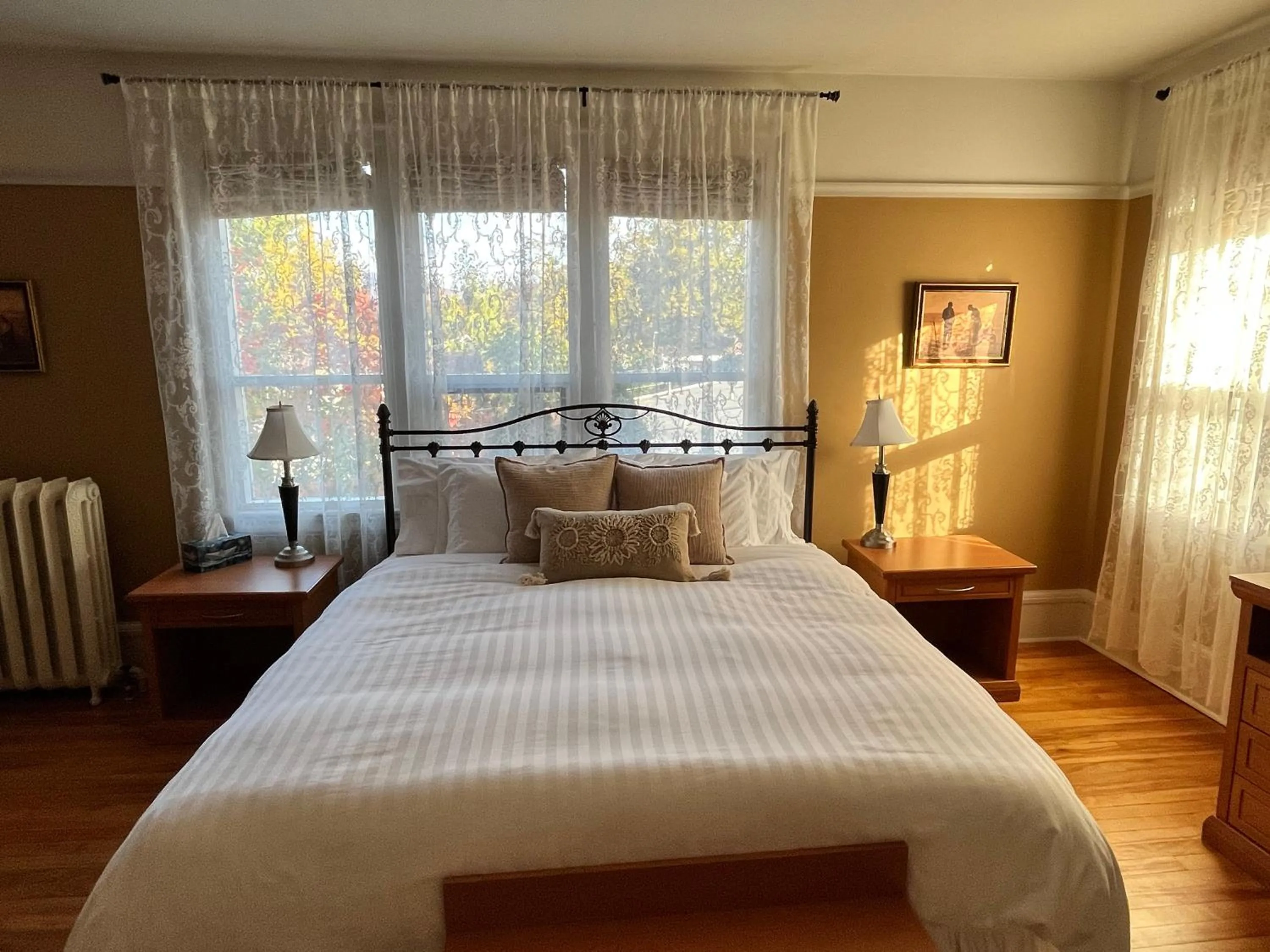 Bedroom in Stirling House