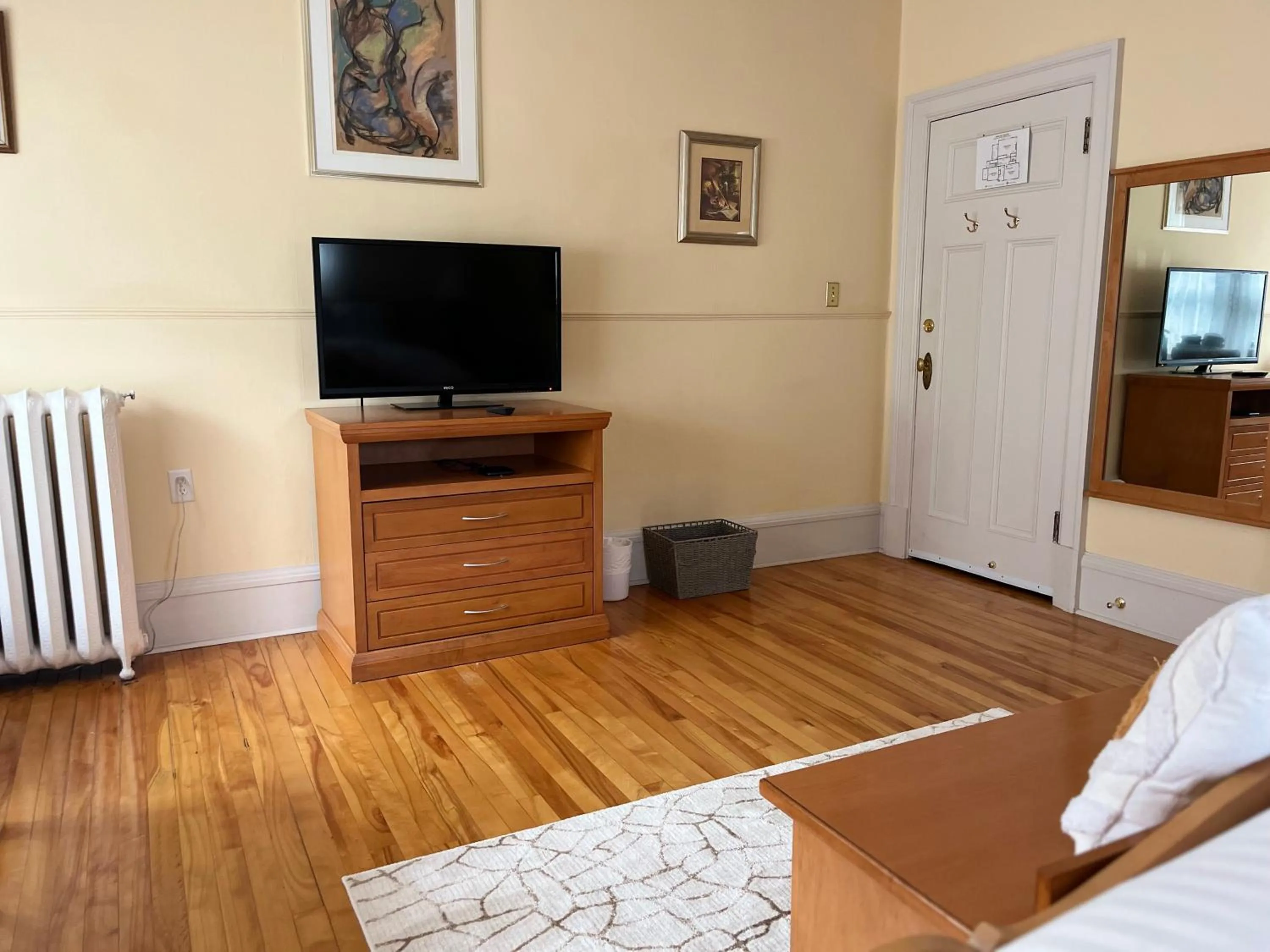 TV and multimedia in Stirling House