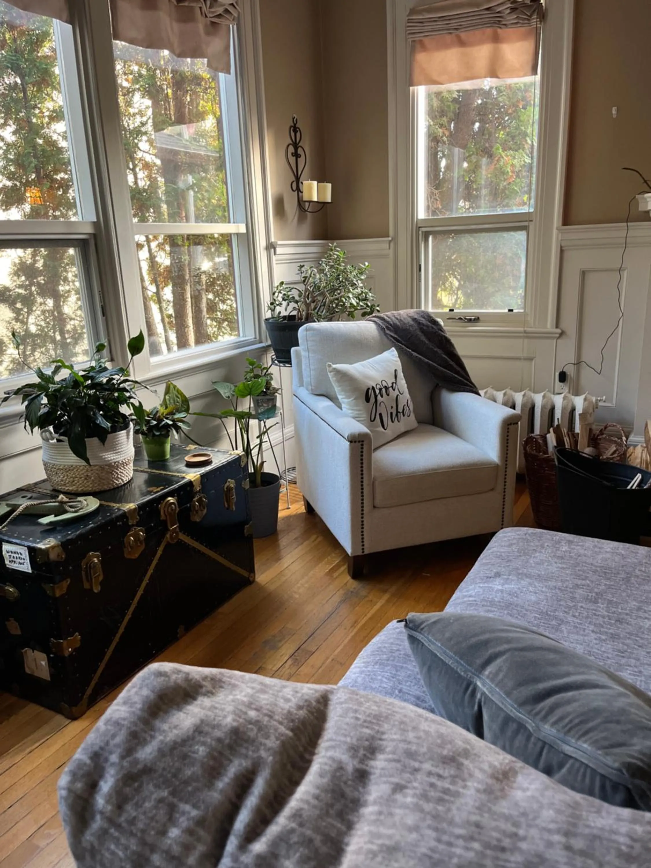 Living room in Stirling House