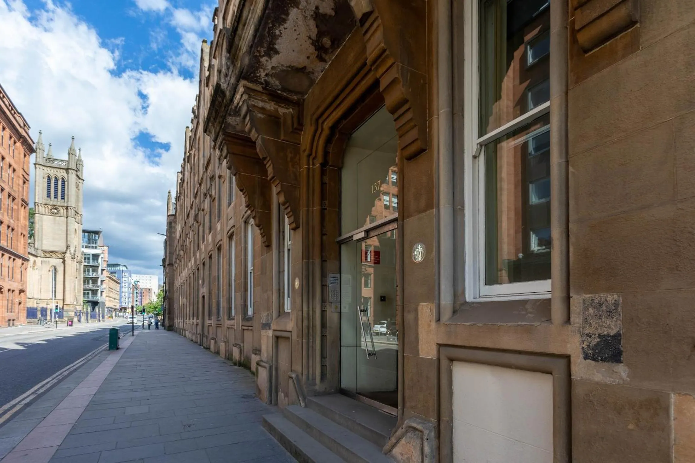 Property building in Merchant City Apartment