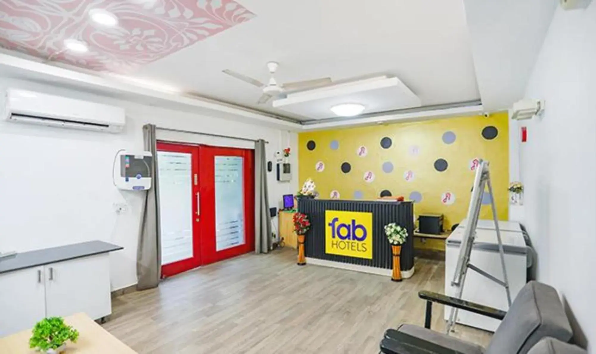 Lobby or reception in FabHotel F9 Sector 51 Lobby or reception in FabHotel F9 Sector 51