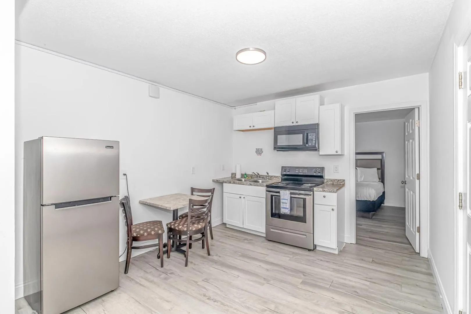 Kitchen or kitchenette in Sun Fun