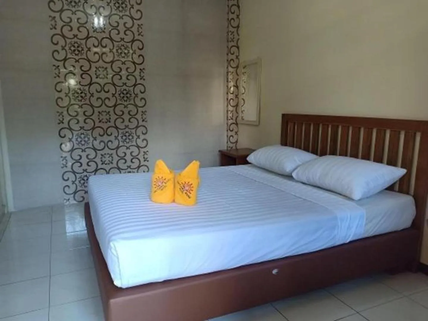 Photo of the whole room, Bed in Hotel Mutiara Baru