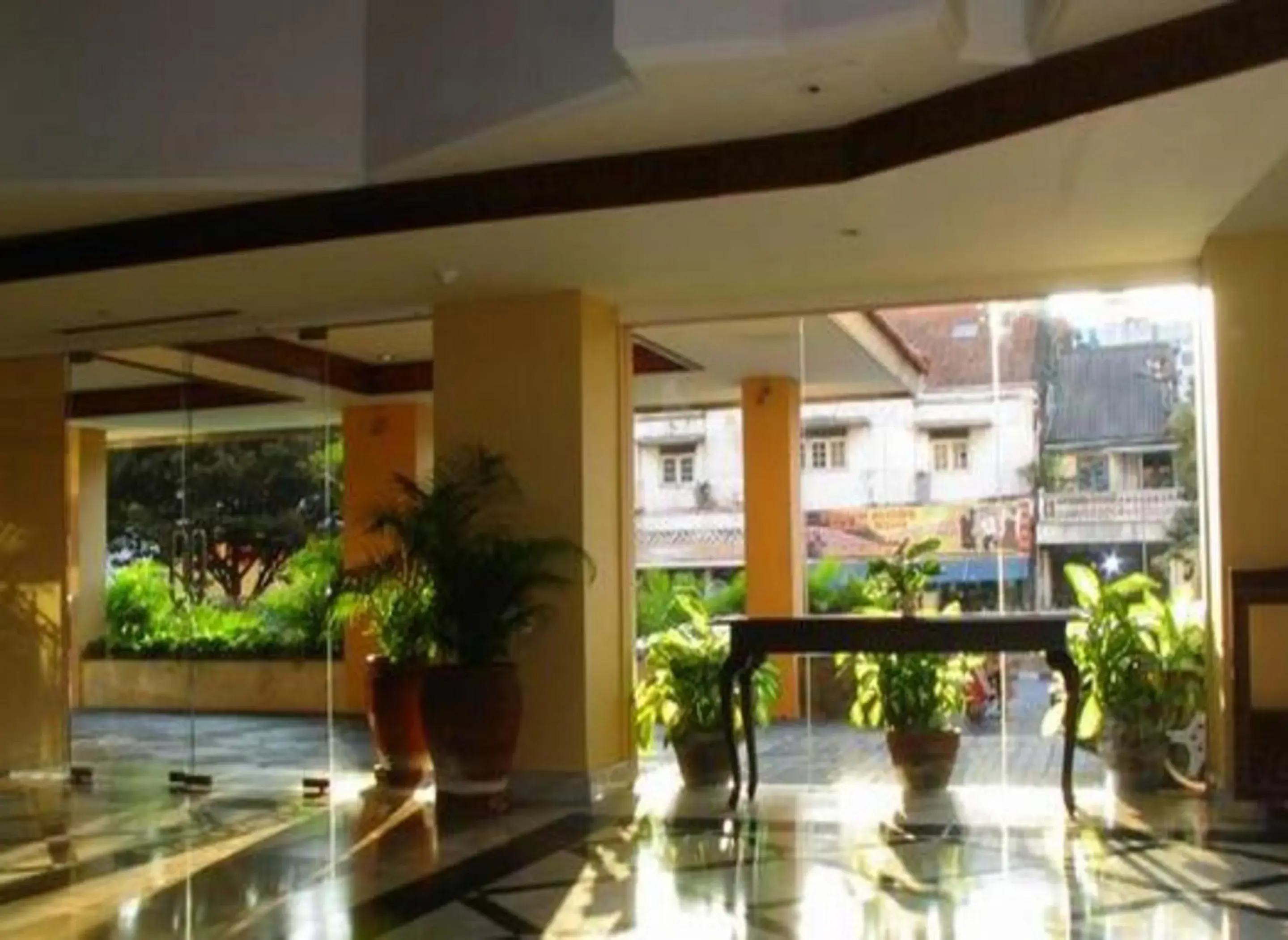 Lobby or reception in Hotel Mutiara Baru Lobby or reception in Hotel Mutiara Baru