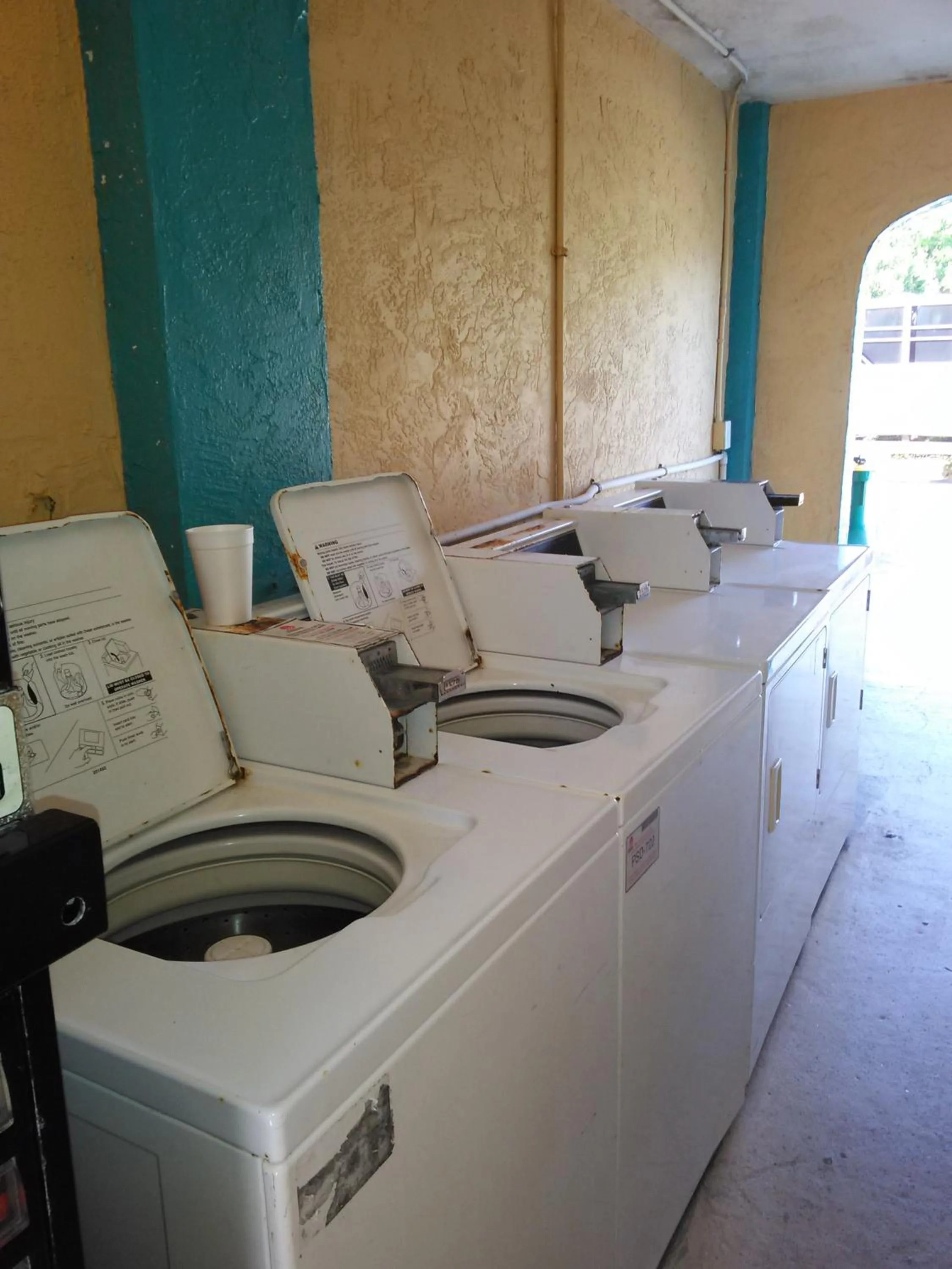 Area and facilities in South Beach Inn - Cocoa Beach