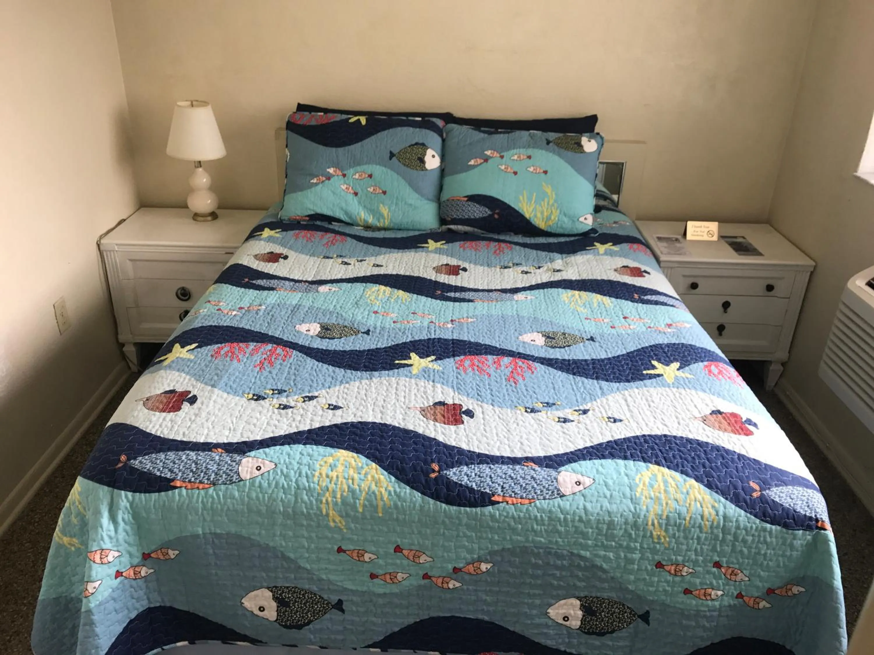 Bed in South Beach Inn - Cocoa Beach