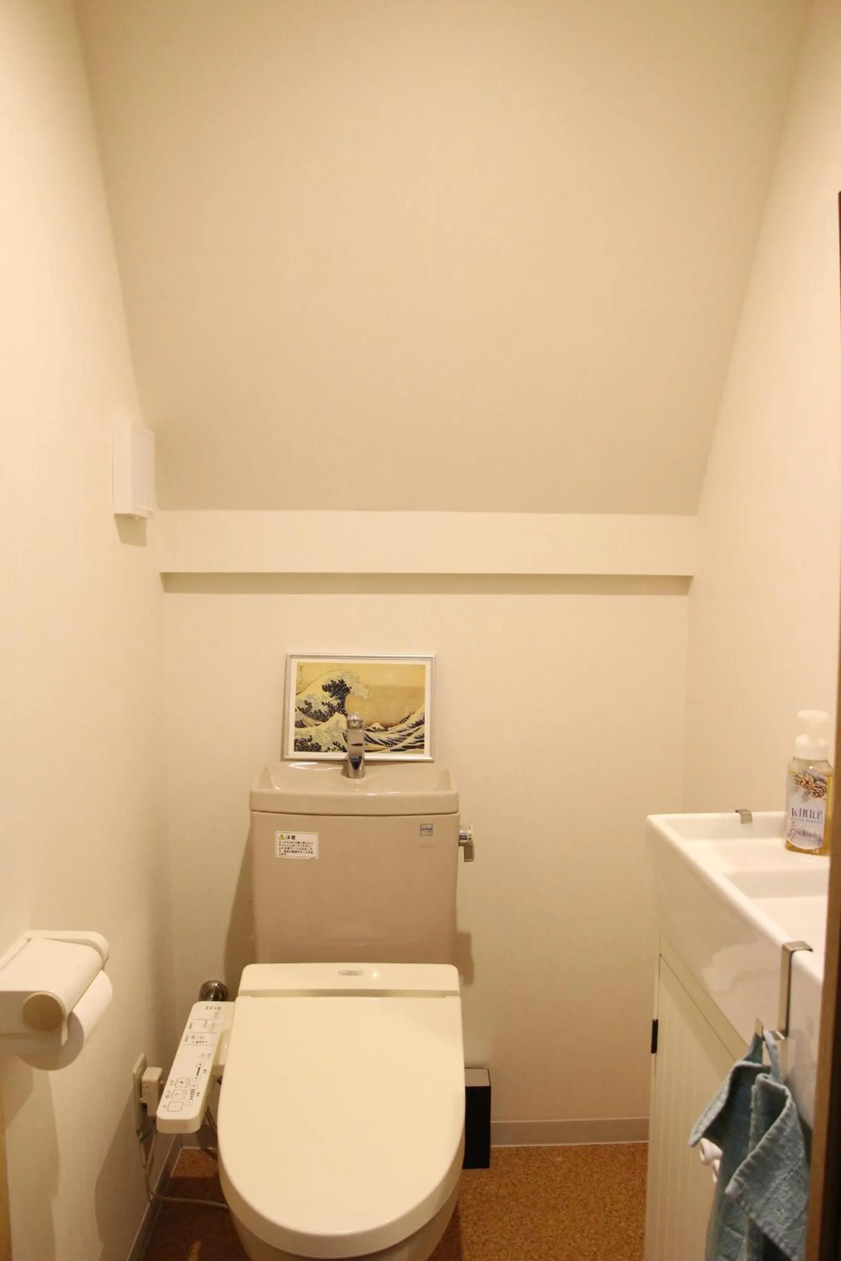 Bathroom in HAMA HILLS Shinjuku