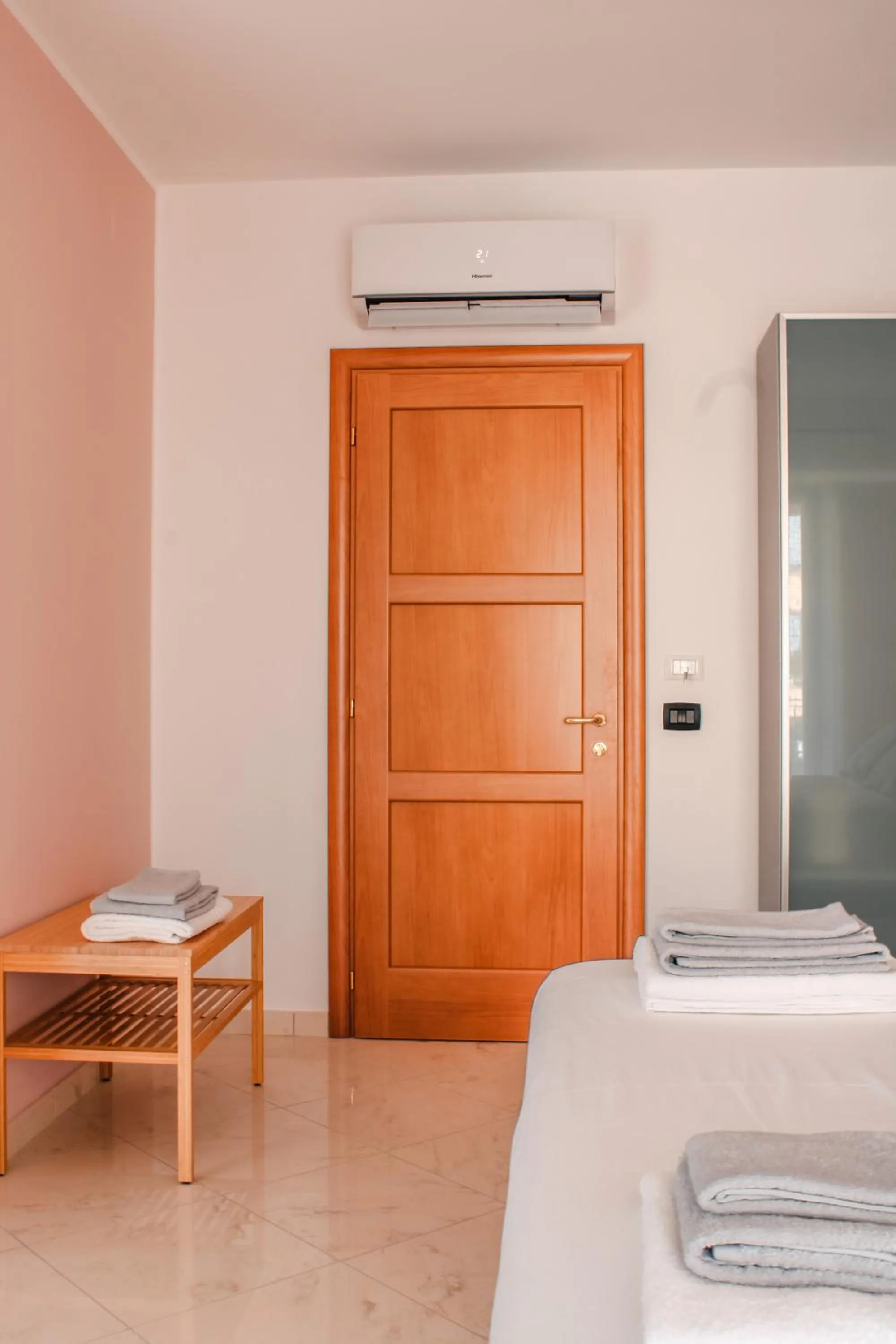 Photo of the whole room, Bed in Magna Grecia B&B e Appartamenti