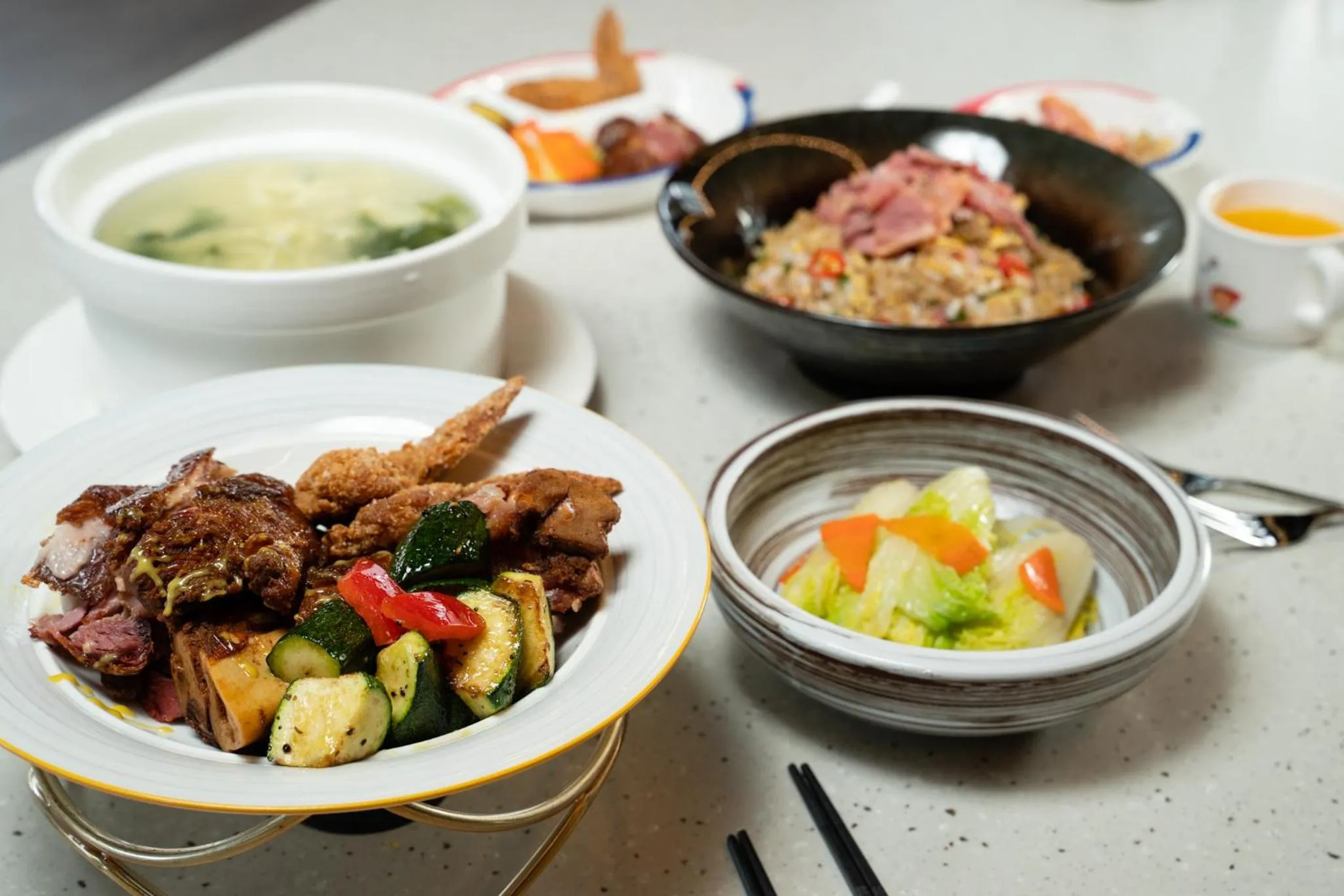 Buffet breakfast in Hotel Lounge