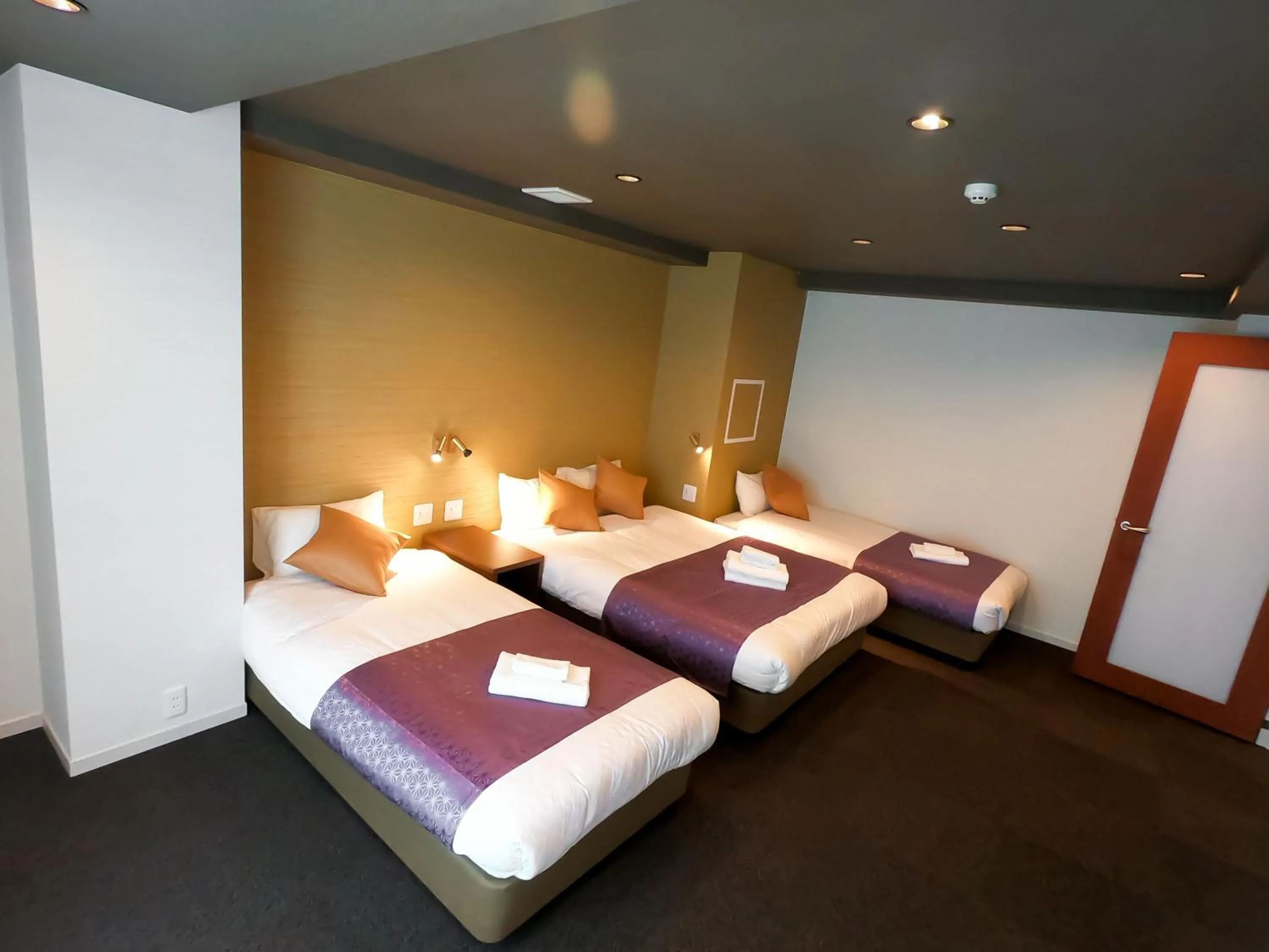 Bed in Hotel S-Presso West