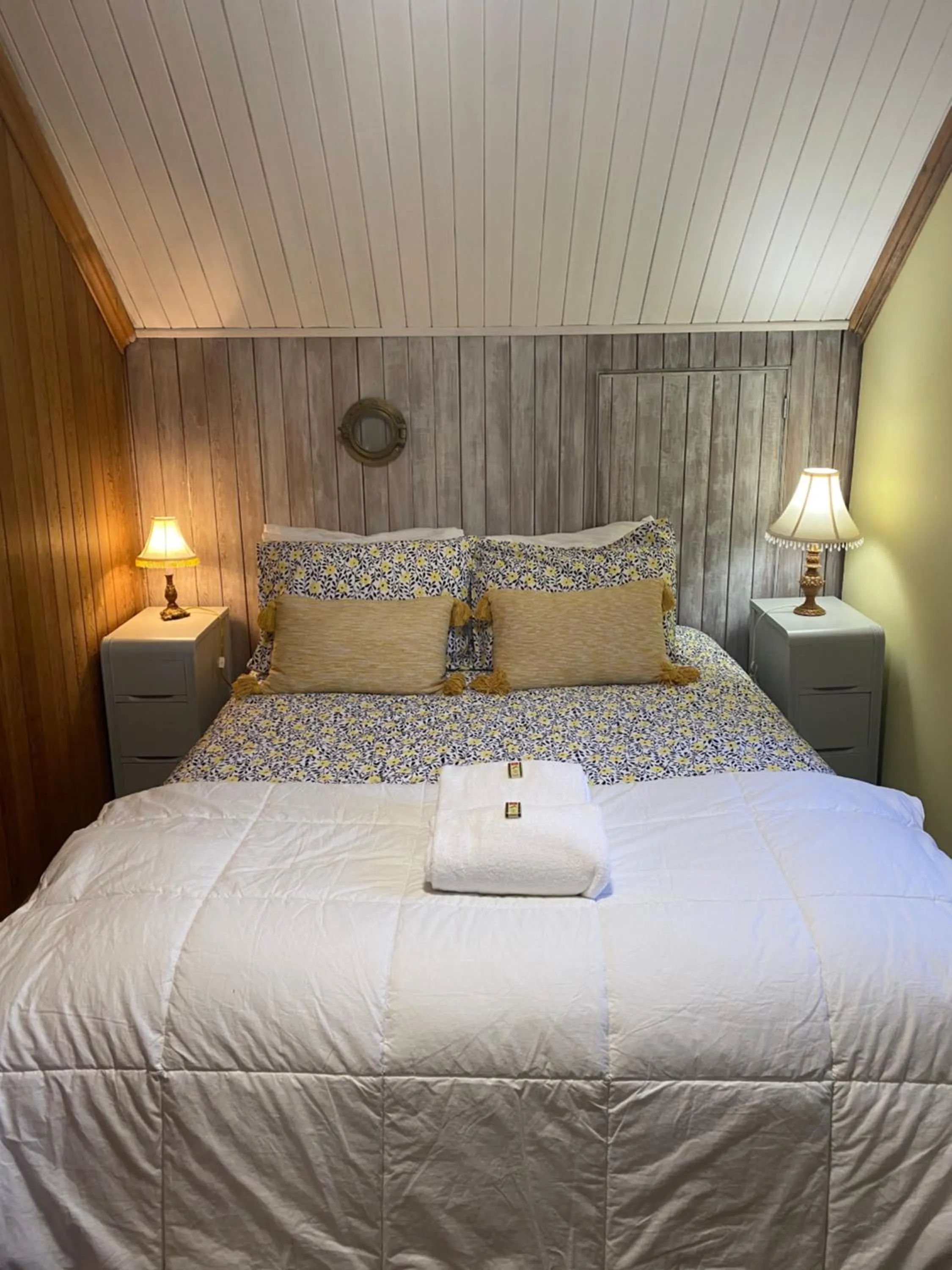 Bed in Gite de la Baie Hatée