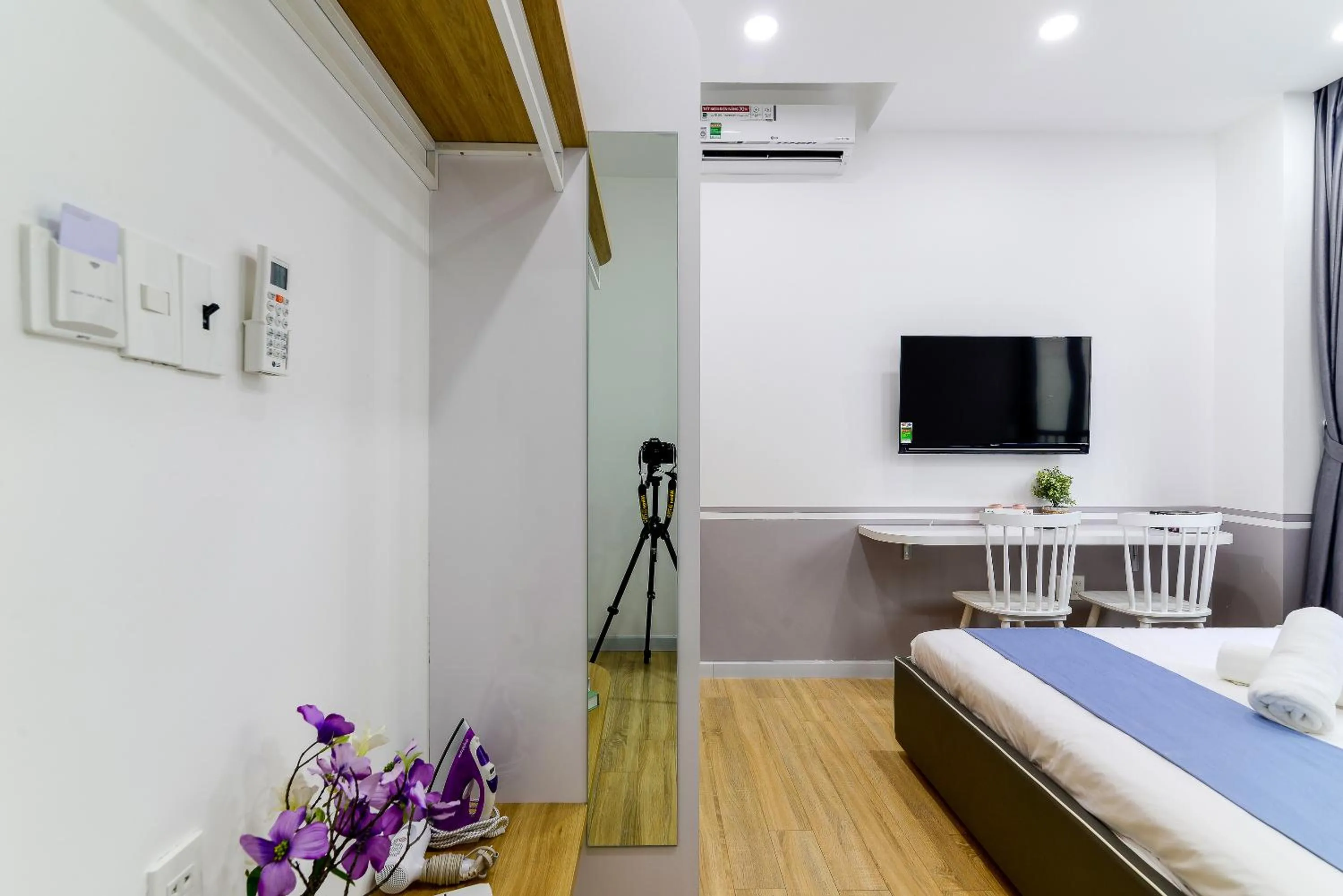 Photo of the whole room, Bed in Cozrum Homes - Saphera Residence