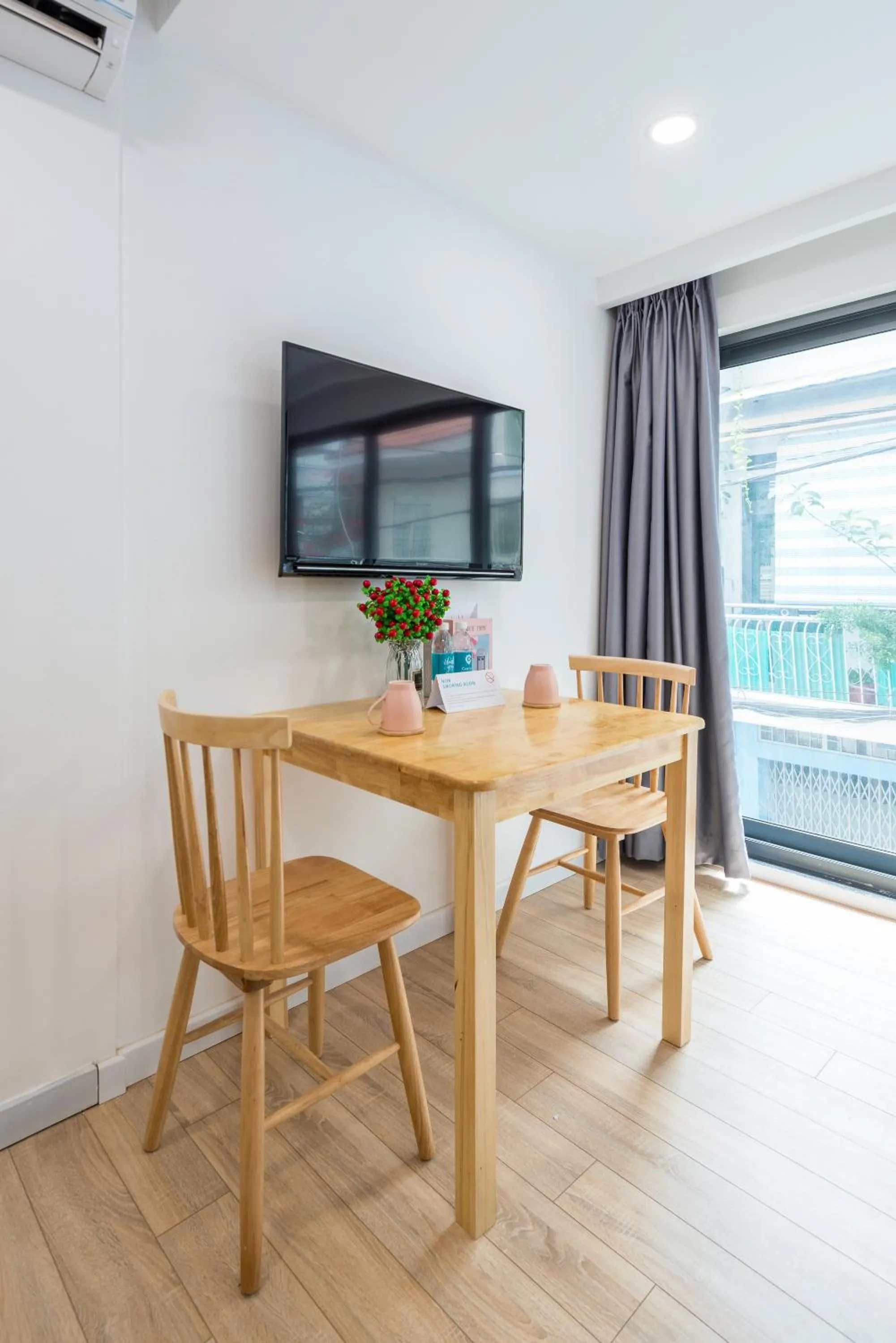 Dining area in Cozrum Homes - Saphera Residence