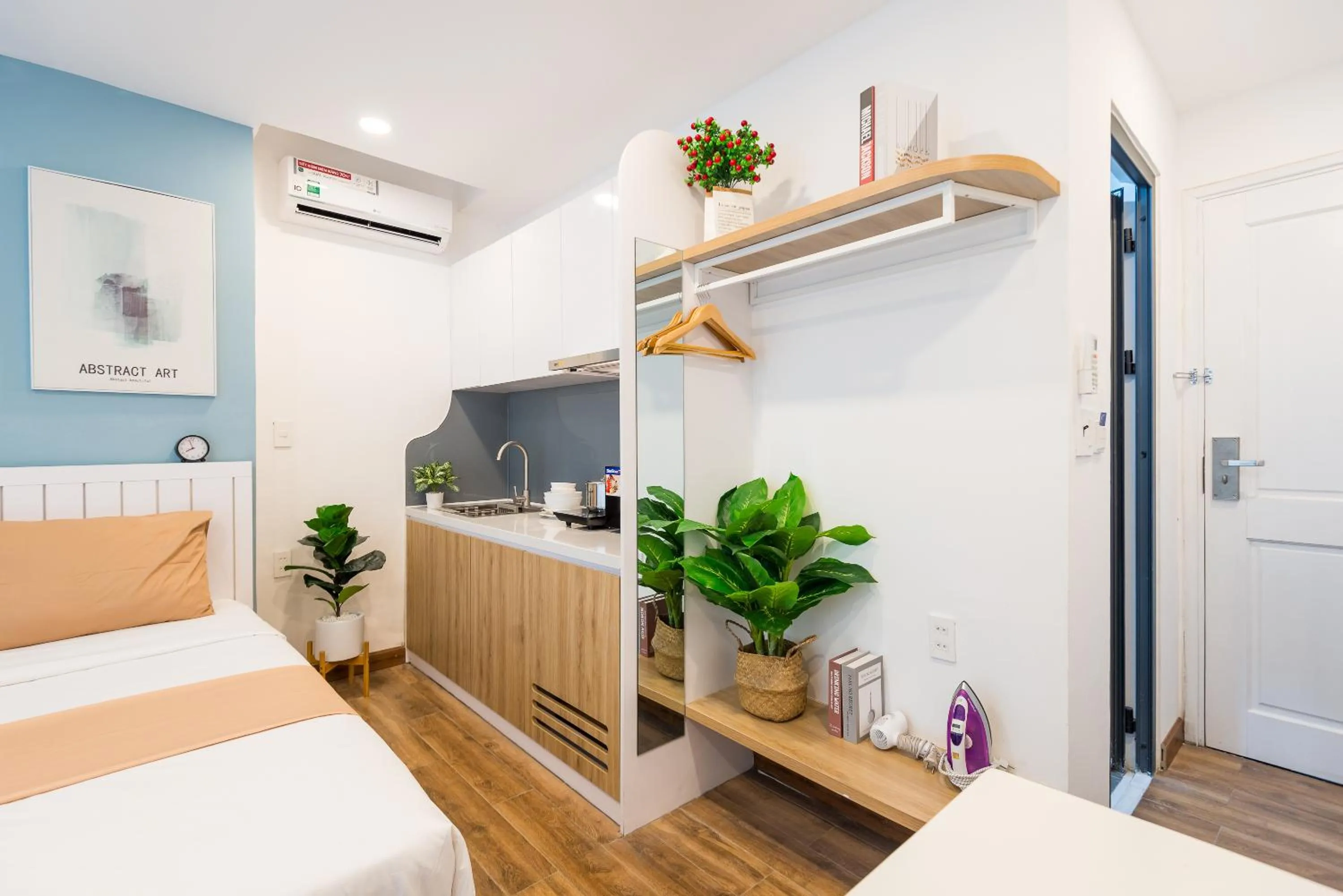 Kitchen or kitchenette, Bed in Cozrum Homes - Saphera Residence