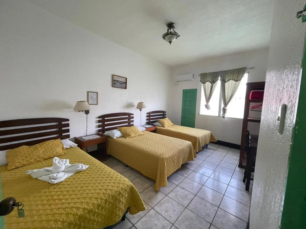 Bedroom, Bed in Hotel Sabana