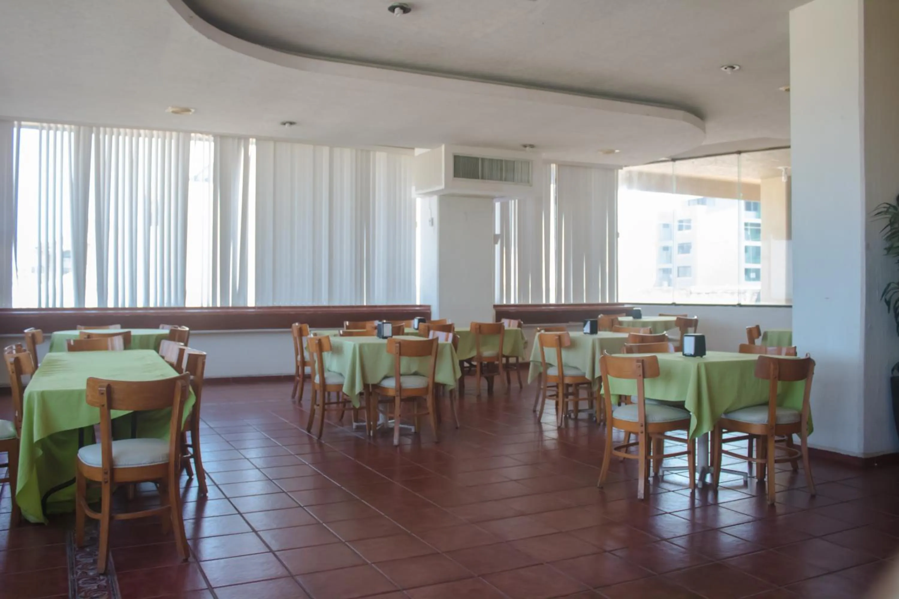 Restaurant/places to eat in Hotel Terrasol