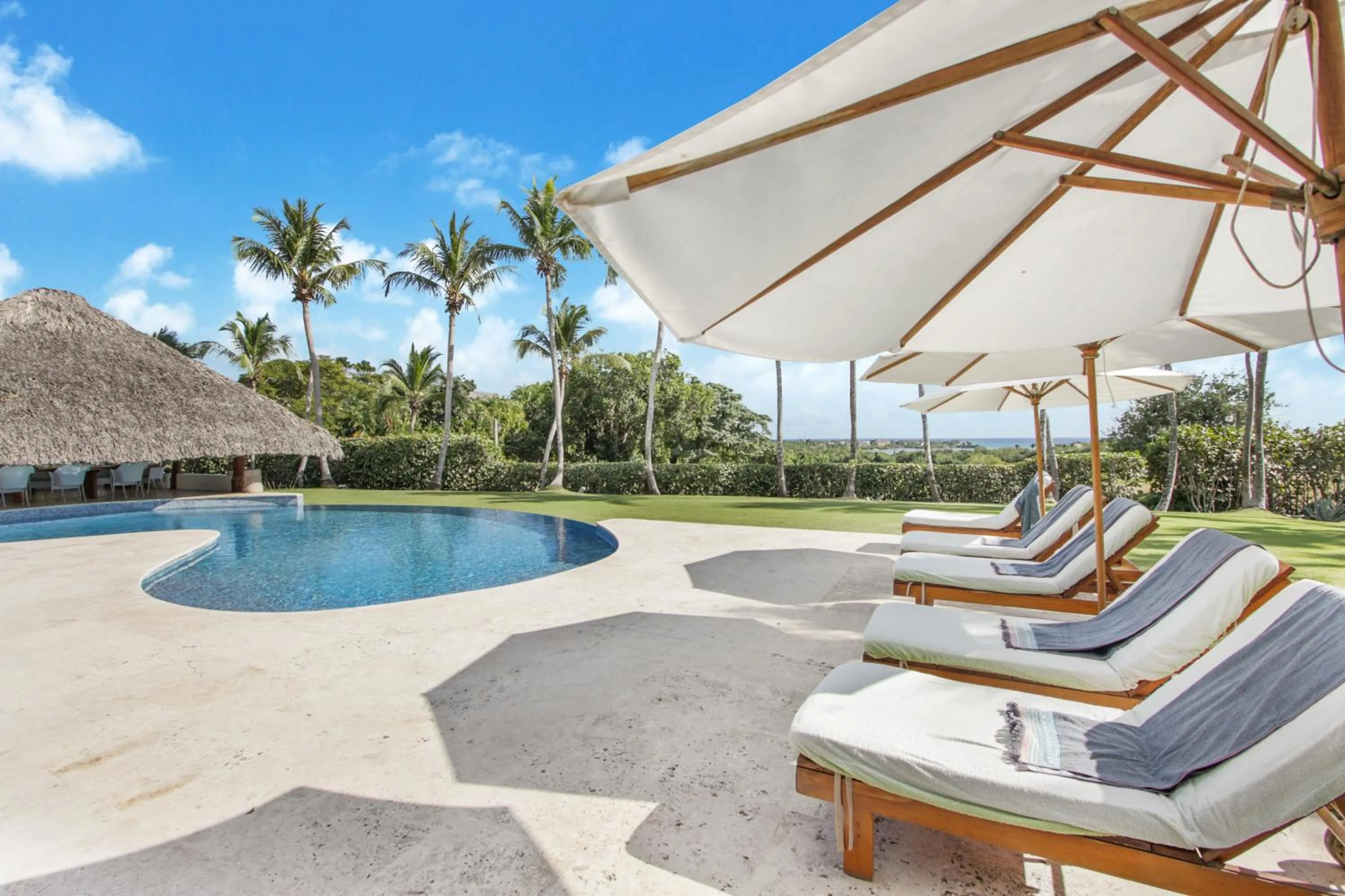 Sea view in Unique Villa with Ocean and River Views - Staff & Golf Carts