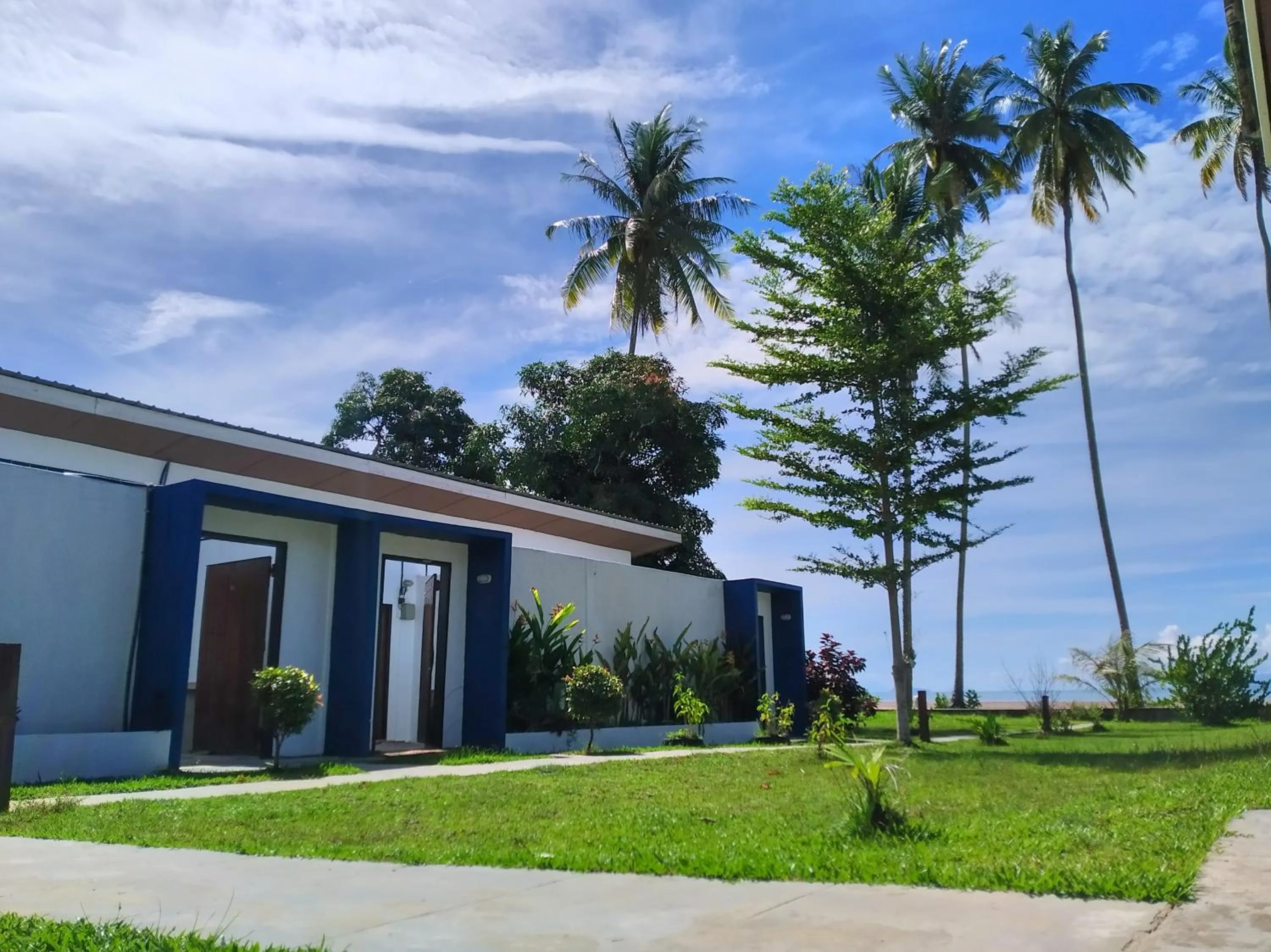 Property building in Rafflesia Resort